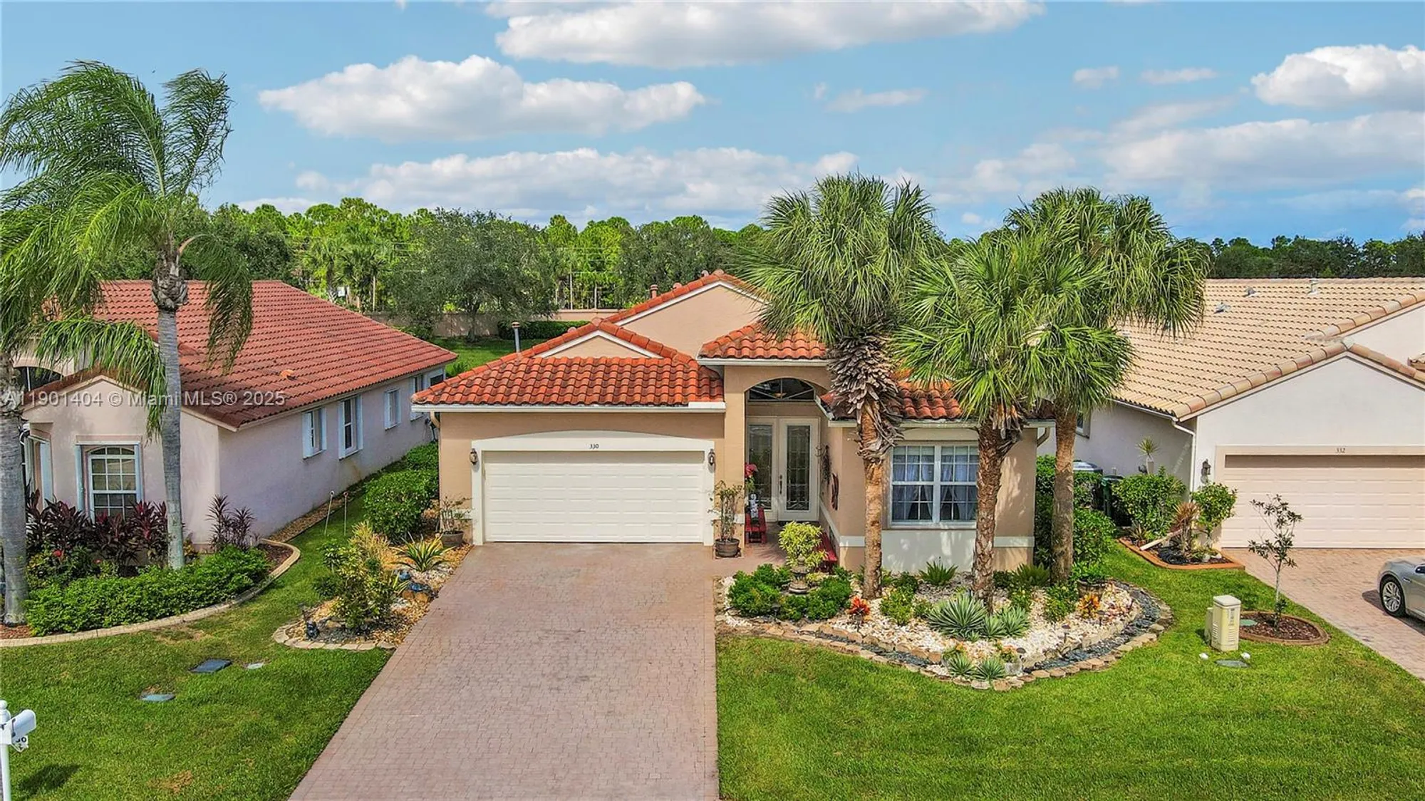 Property Slideshow image 2 of 67 | 330 nw shoreview dr, St Lucie West, FL, 34986