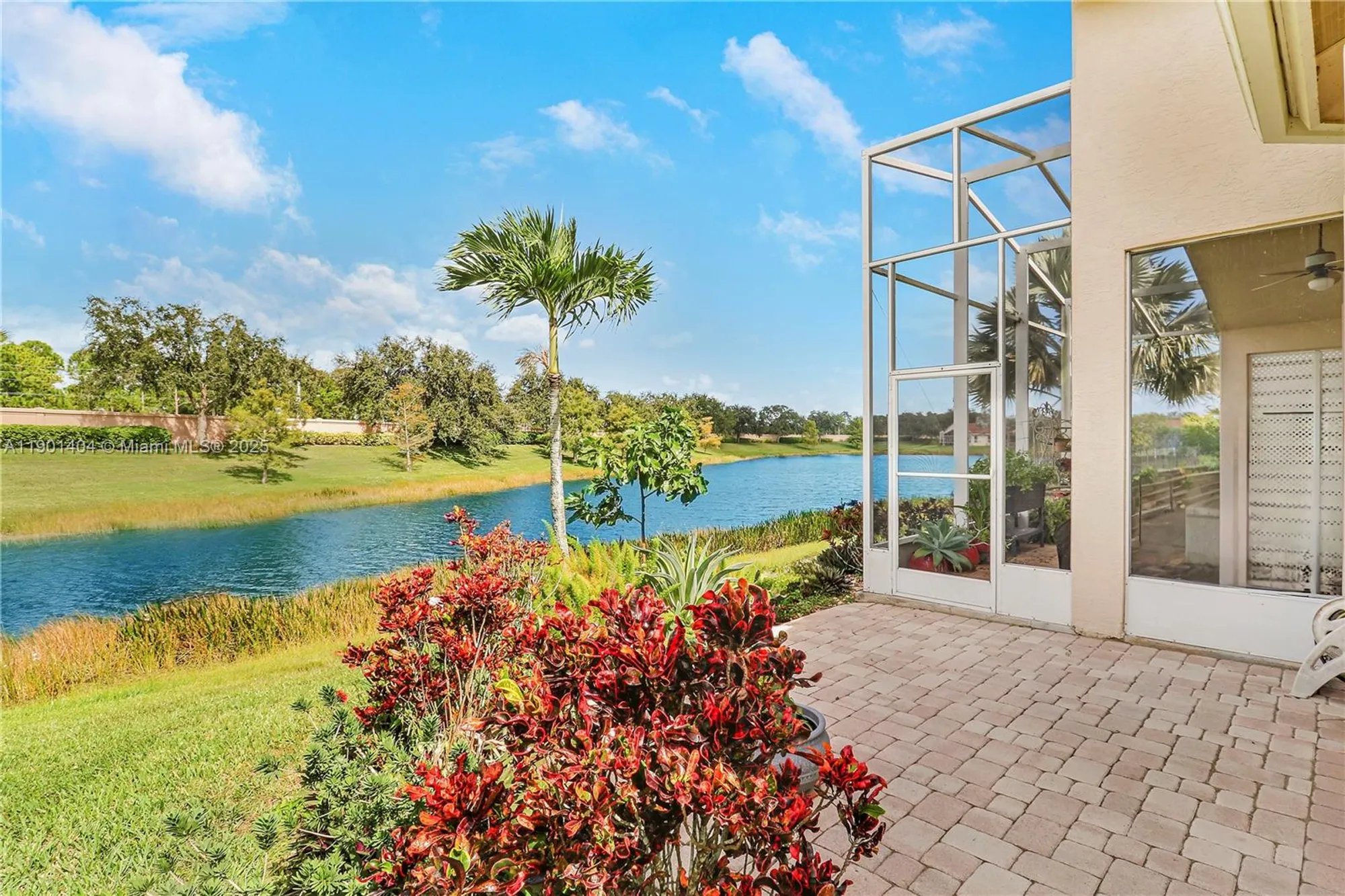 Property Slideshow image 36 of 67 | 330 nw shoreview dr, St Lucie West, FL, 34986