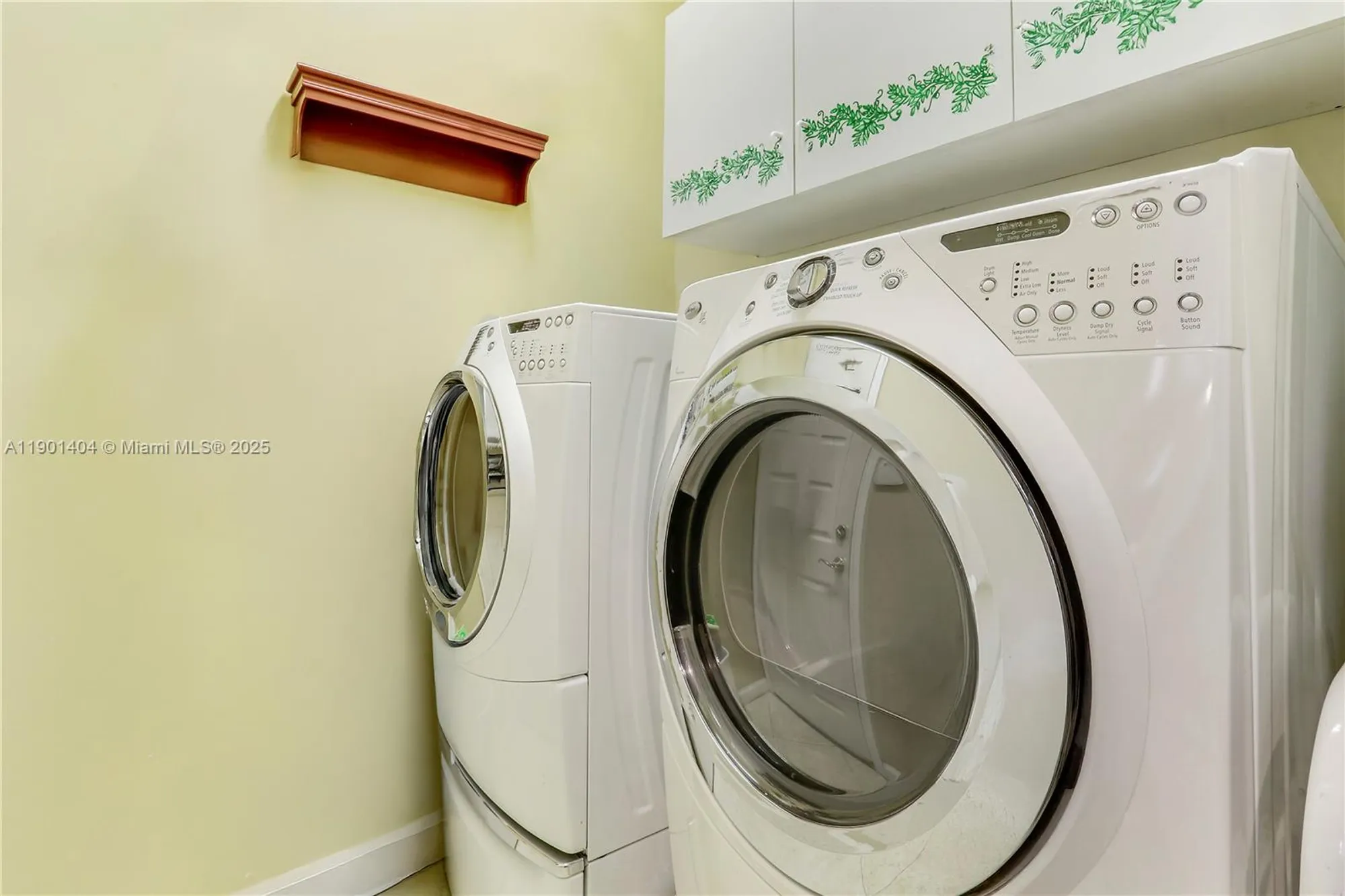 Property Slideshow image 31 of 67 | 330 nw shoreview dr, St Lucie West, FL, 34986