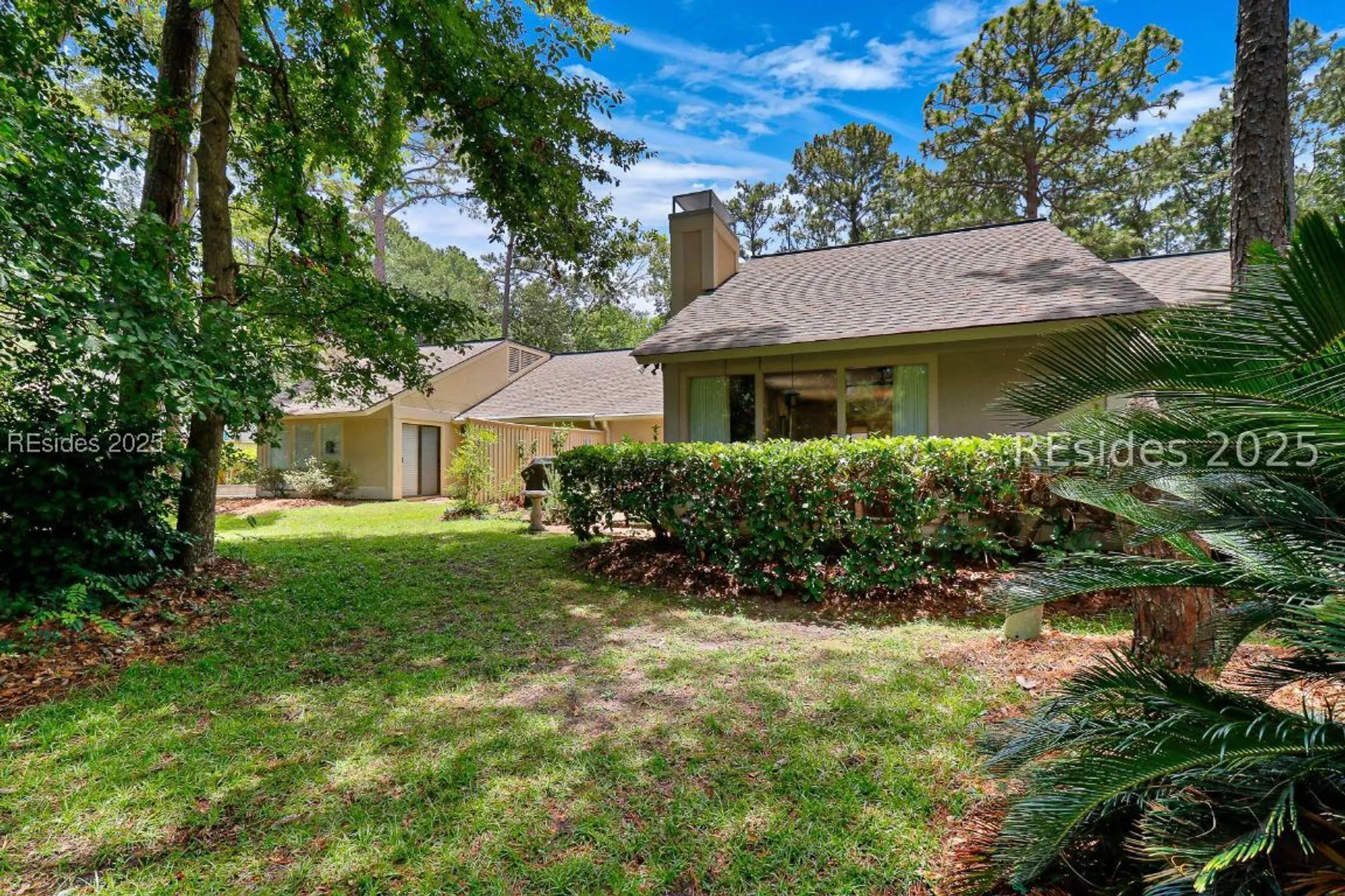 Property Slideshow image 25 of 45 | 1 high bluff rd apt 2017, Hilton Head Island, SC, 29926