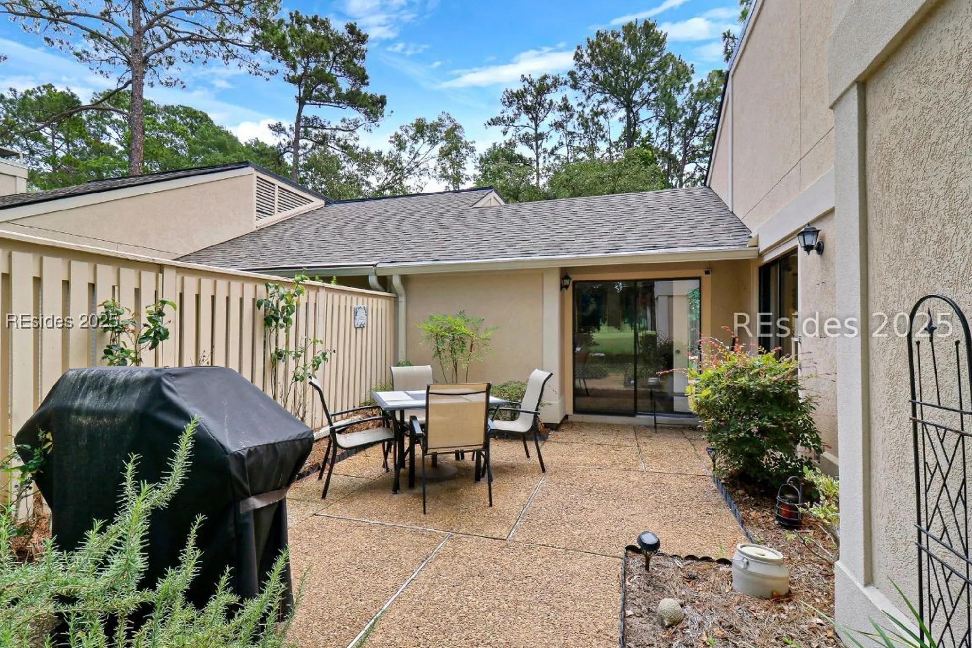 Property Slideshow image 28 of 45 | 1 high bluff rd apt 2017, Hilton Head Island, SC, 29926