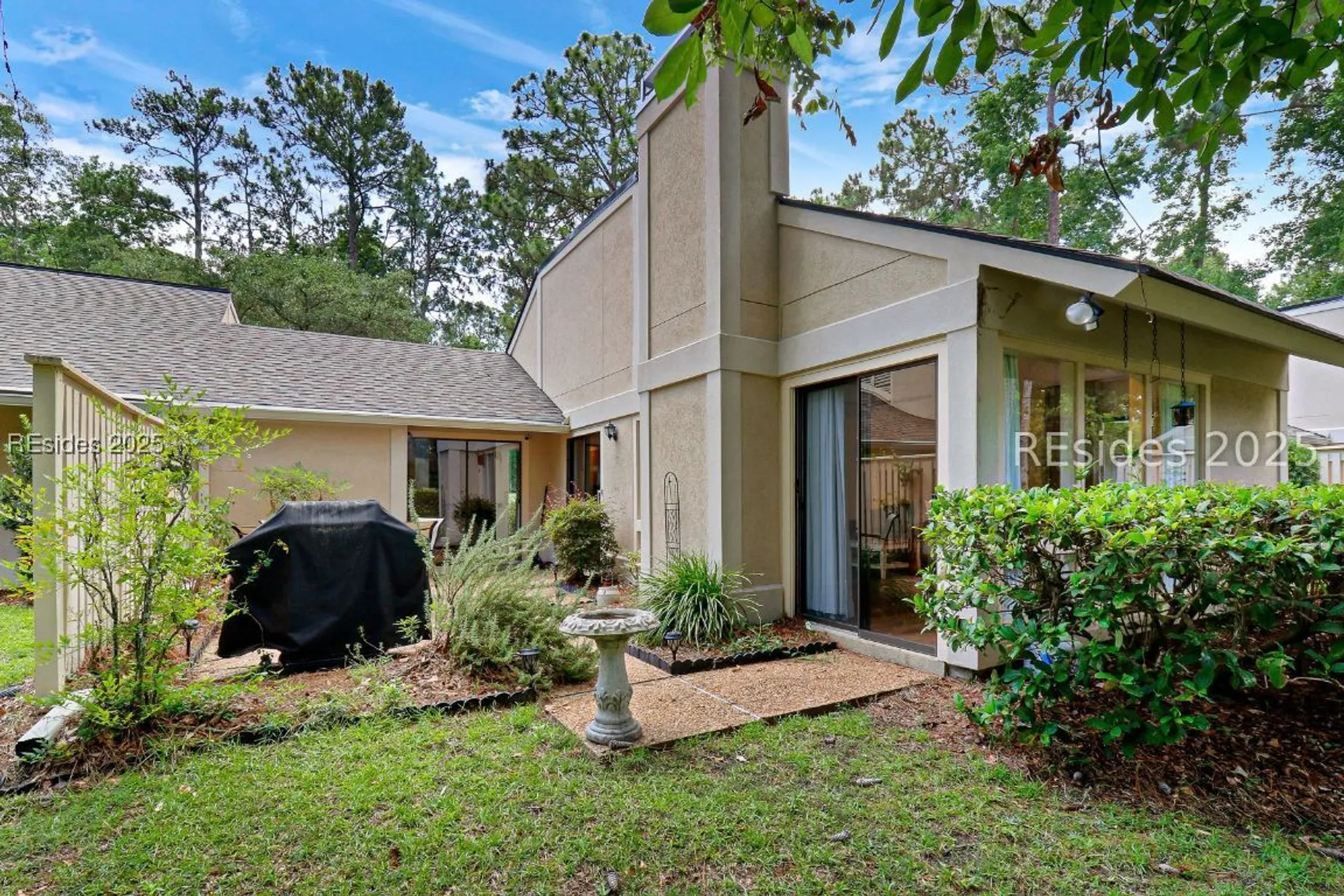 Property Slideshow image 29 of 45 | 1 high bluff rd apt 2017, Hilton Head Island, SC, 29926