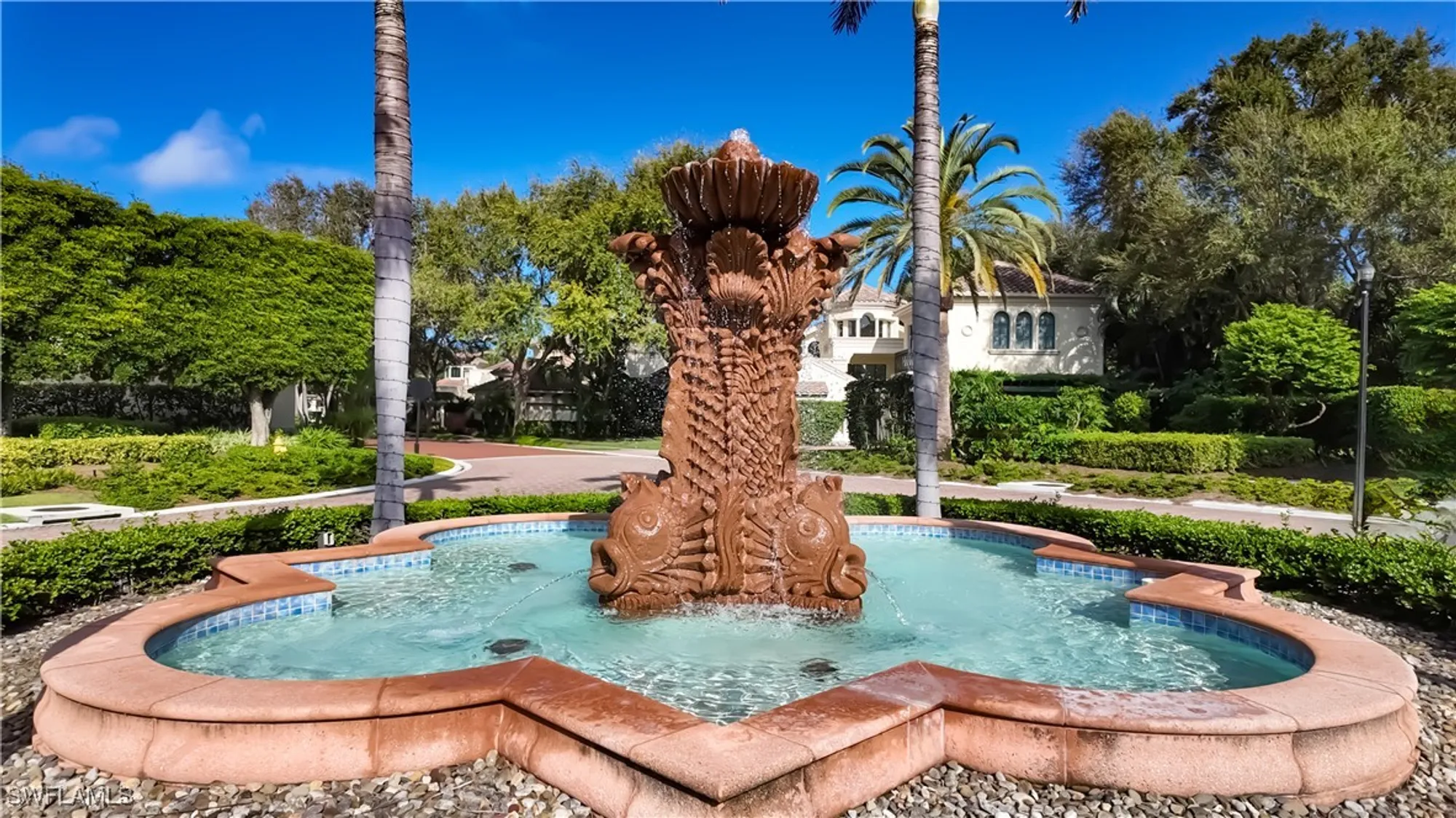 Property Slideshow image 19 of 33 | 8169 via vecchia, Naples, FL, 34108
