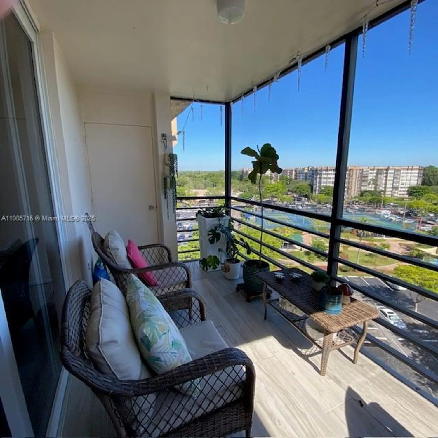 Property Slideshow image 18 of 21 | 1100 saint charles pl ph 15, Pembroke Pines, FL, 33026