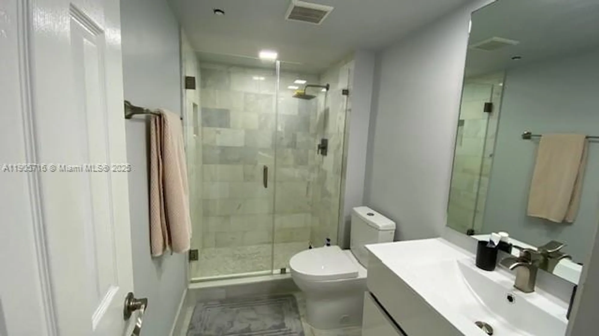 Property Slideshow image 10 of 21 | 1100 saint charles pl ph 15, Pembroke Pines, FL, 33026