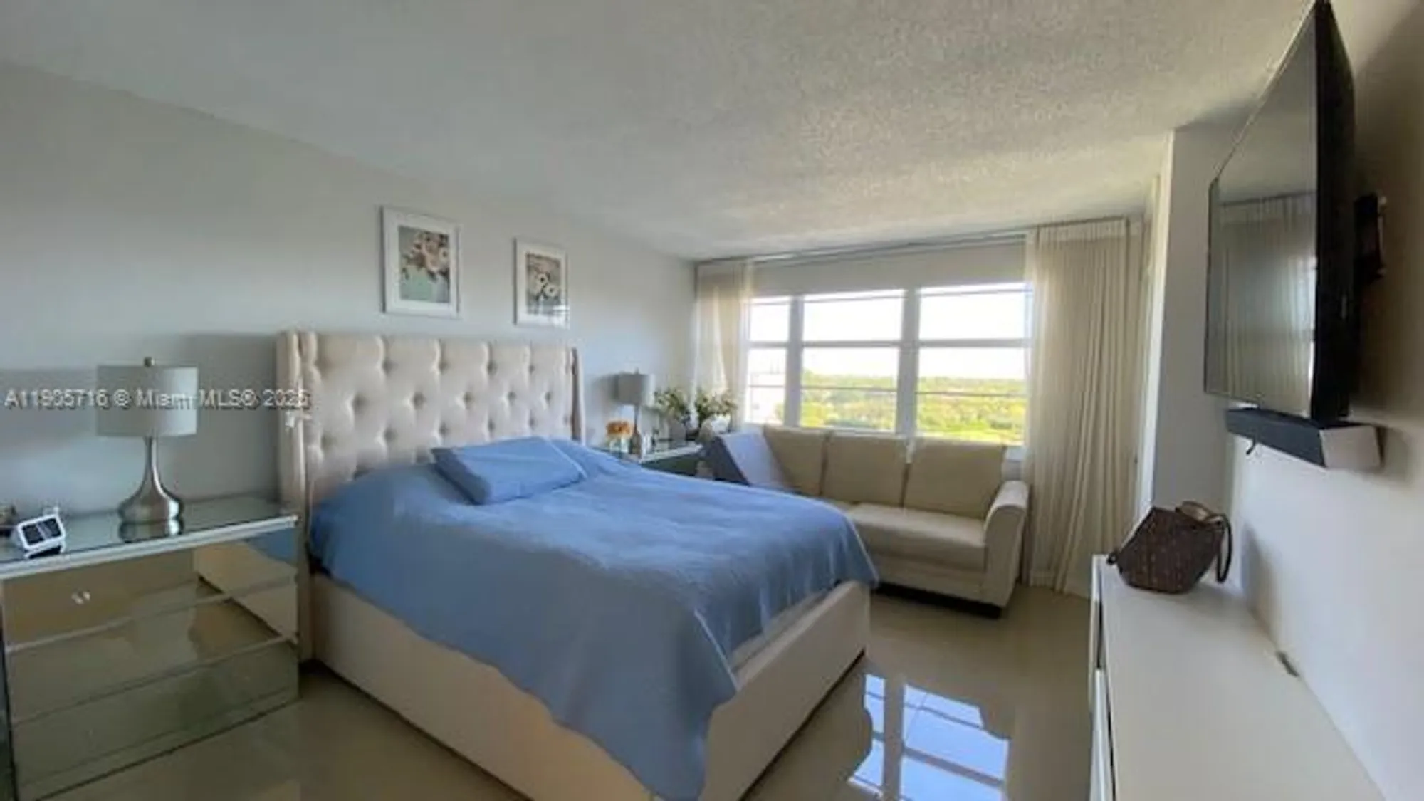 Property Slideshow image 12 of 21 | 1100 saint charles pl ph 15, Pembroke Pines, FL, 33026