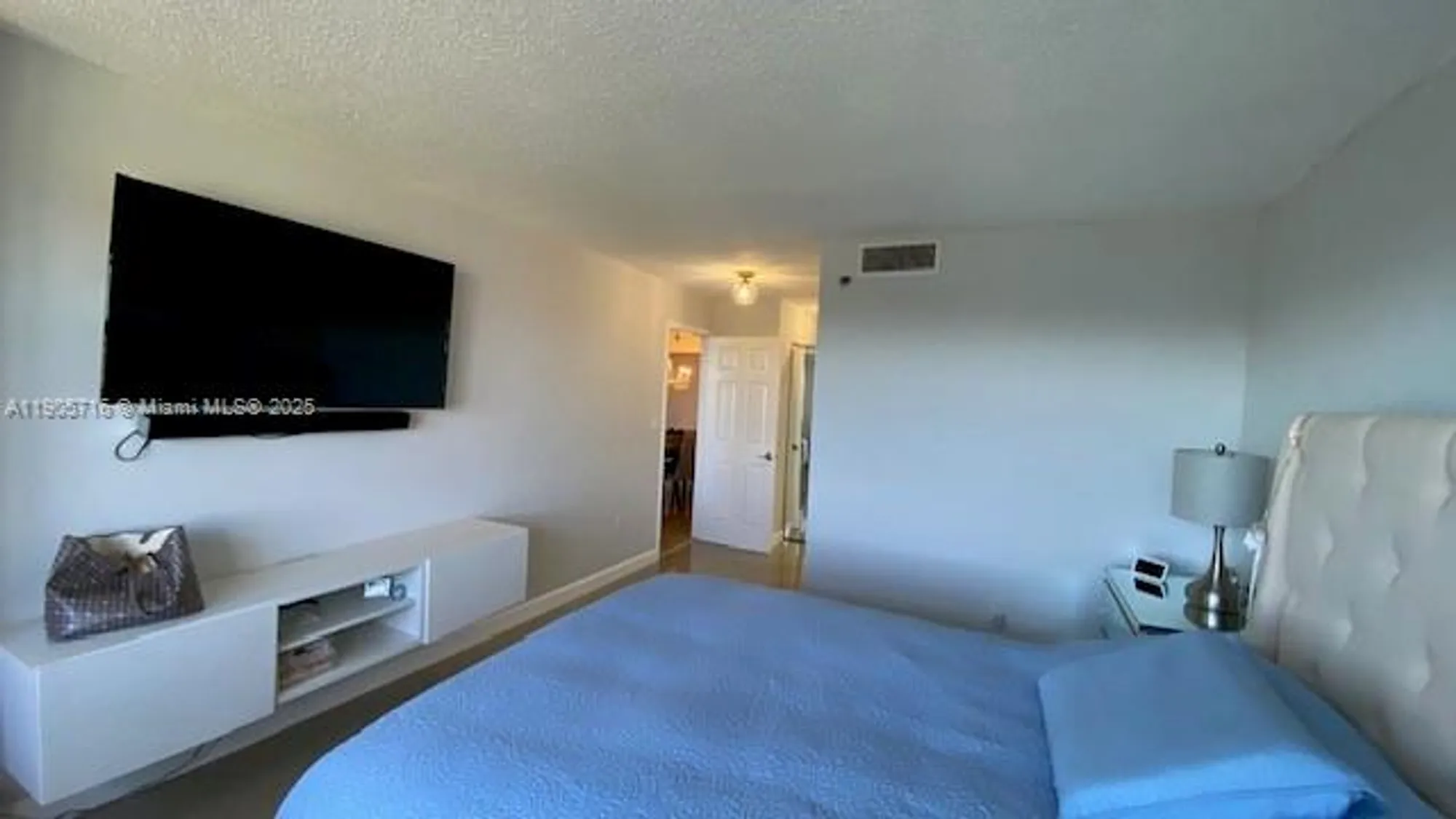 Property Slideshow image 13 of 21 | 1100 saint charles pl ph 15, Pembroke Pines, FL, 33026