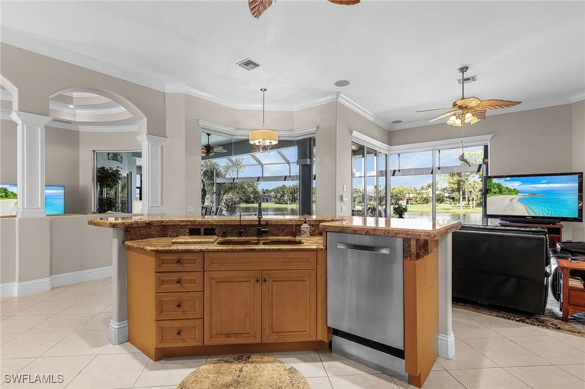 Property Slideshow image 19 of 32 | 8983 star tulip ct, Naples, FL, 34113