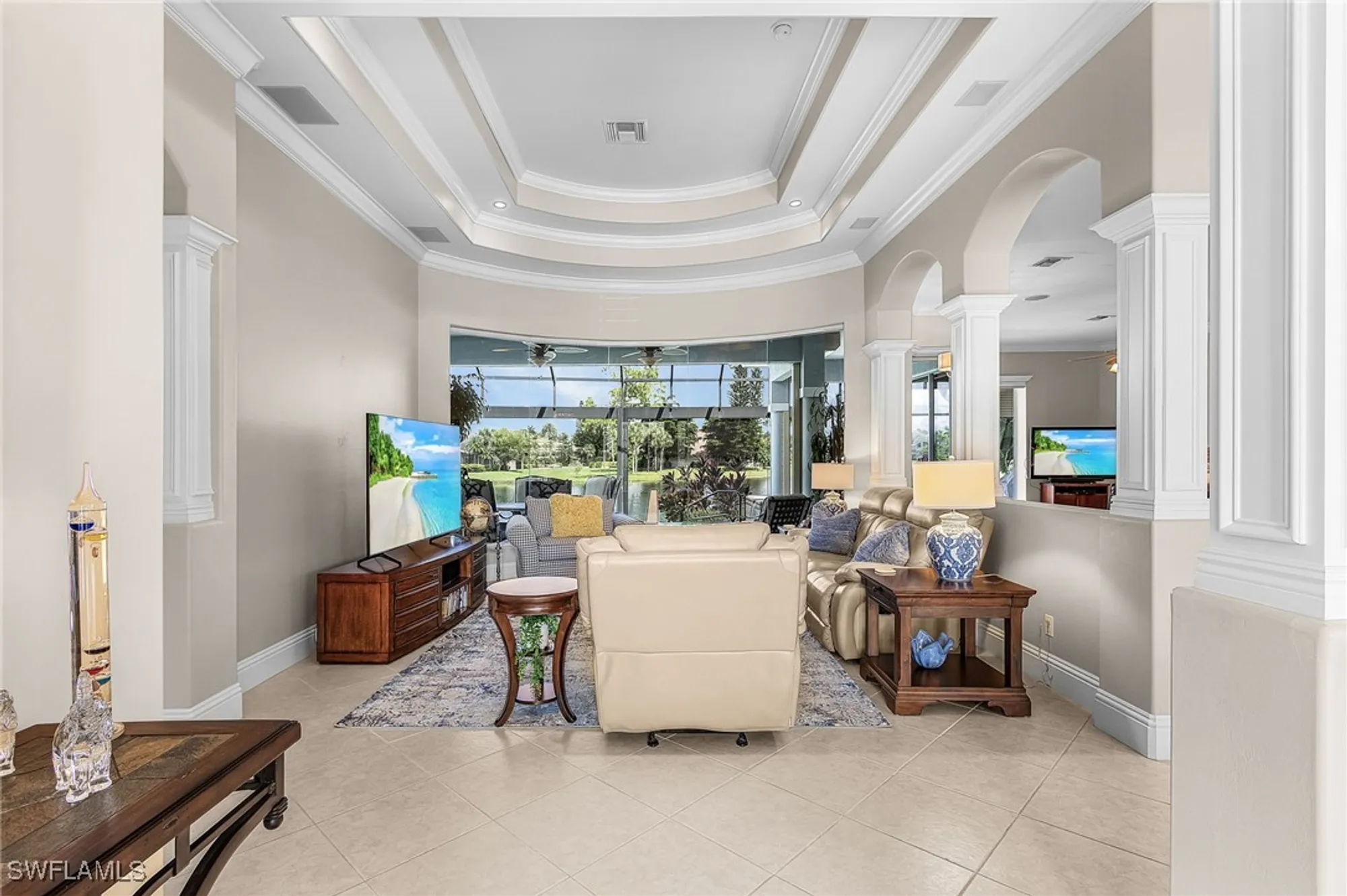 Property Slideshow image 10 of 32 | 8983 star tulip ct, Naples, FL, 34113