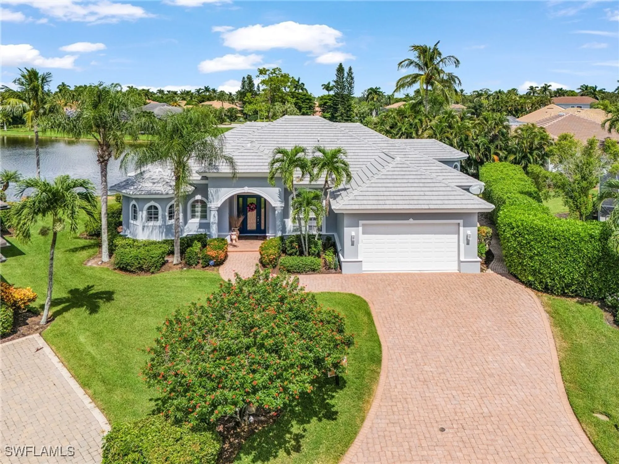 Property Slideshow image 28 of 32 | 8983 star tulip ct, Naples, FL, 34113