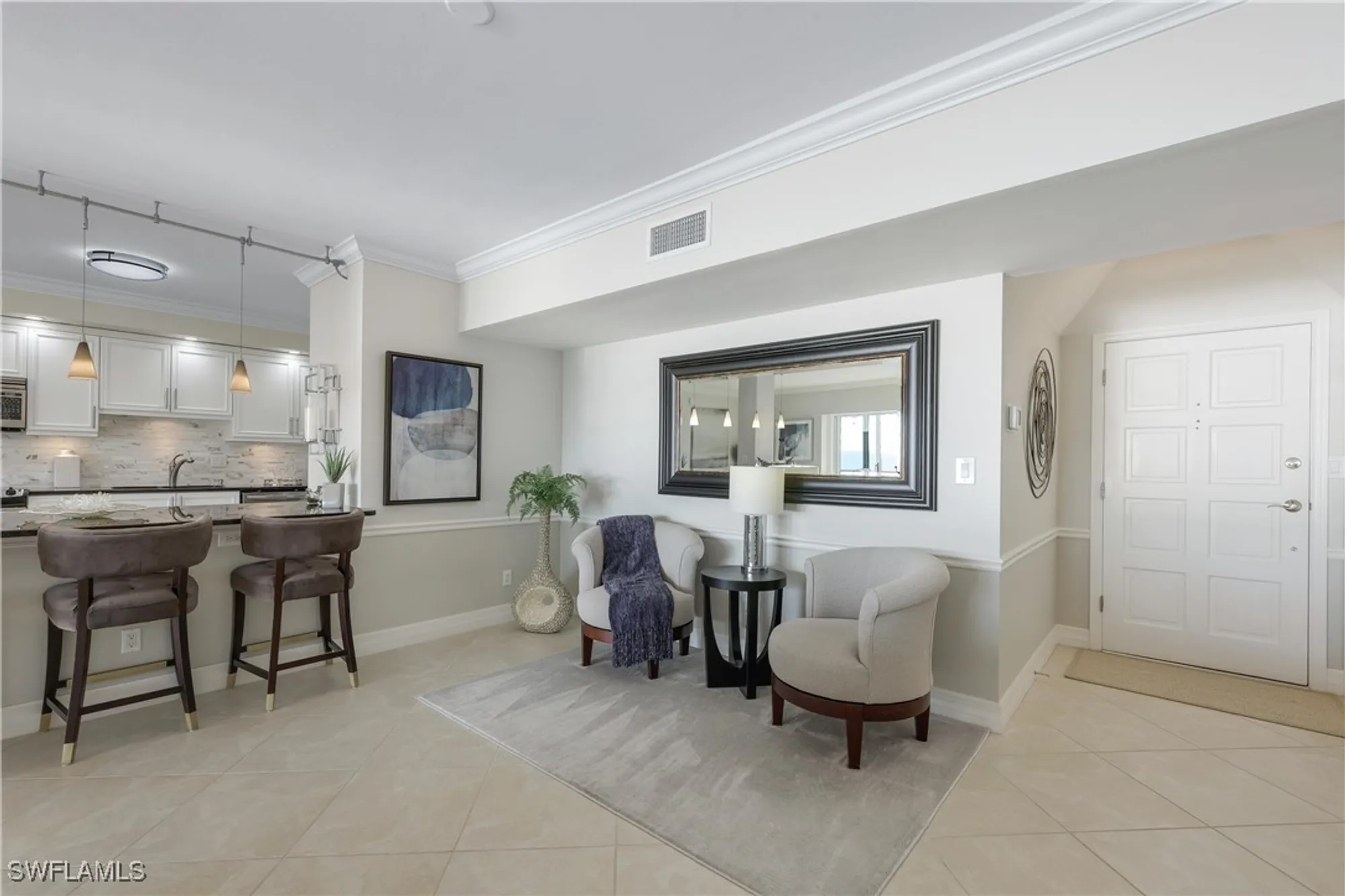 Property Slideshow image 23 of 25 | 3401 gulf shore blvd 605, Naples, FL, 34103