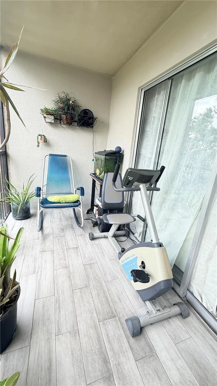 Property Slideshow image 29 of 32 | 571 sw 142nd ave apt 310, Pembroke Pines, FL, 33027