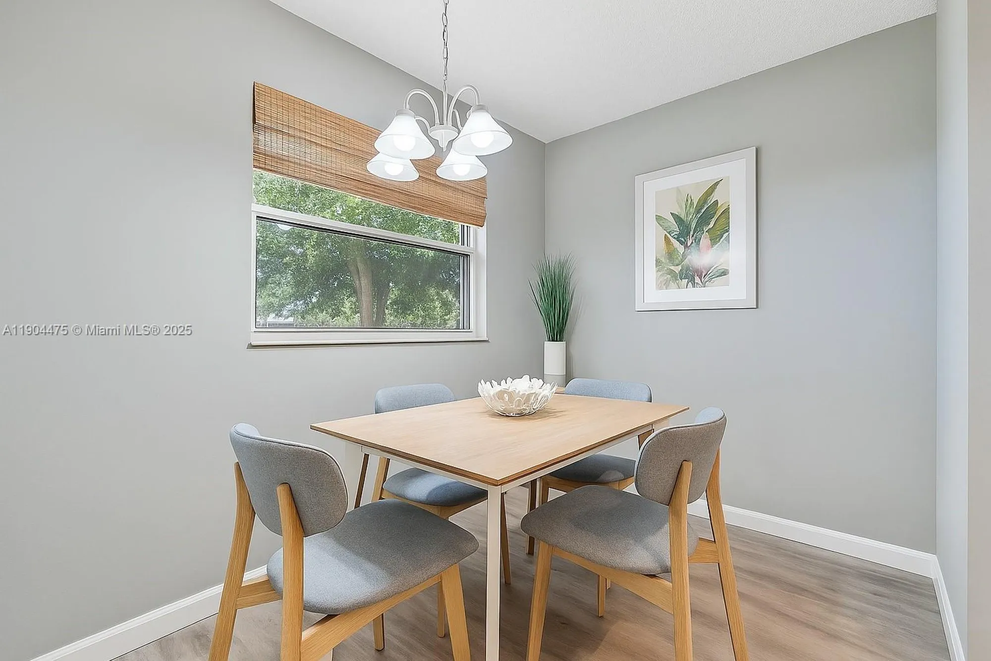 Property Slideshow image 4 of 45 | 23249 barwood ln 102, Boca Raton, FL, 33428