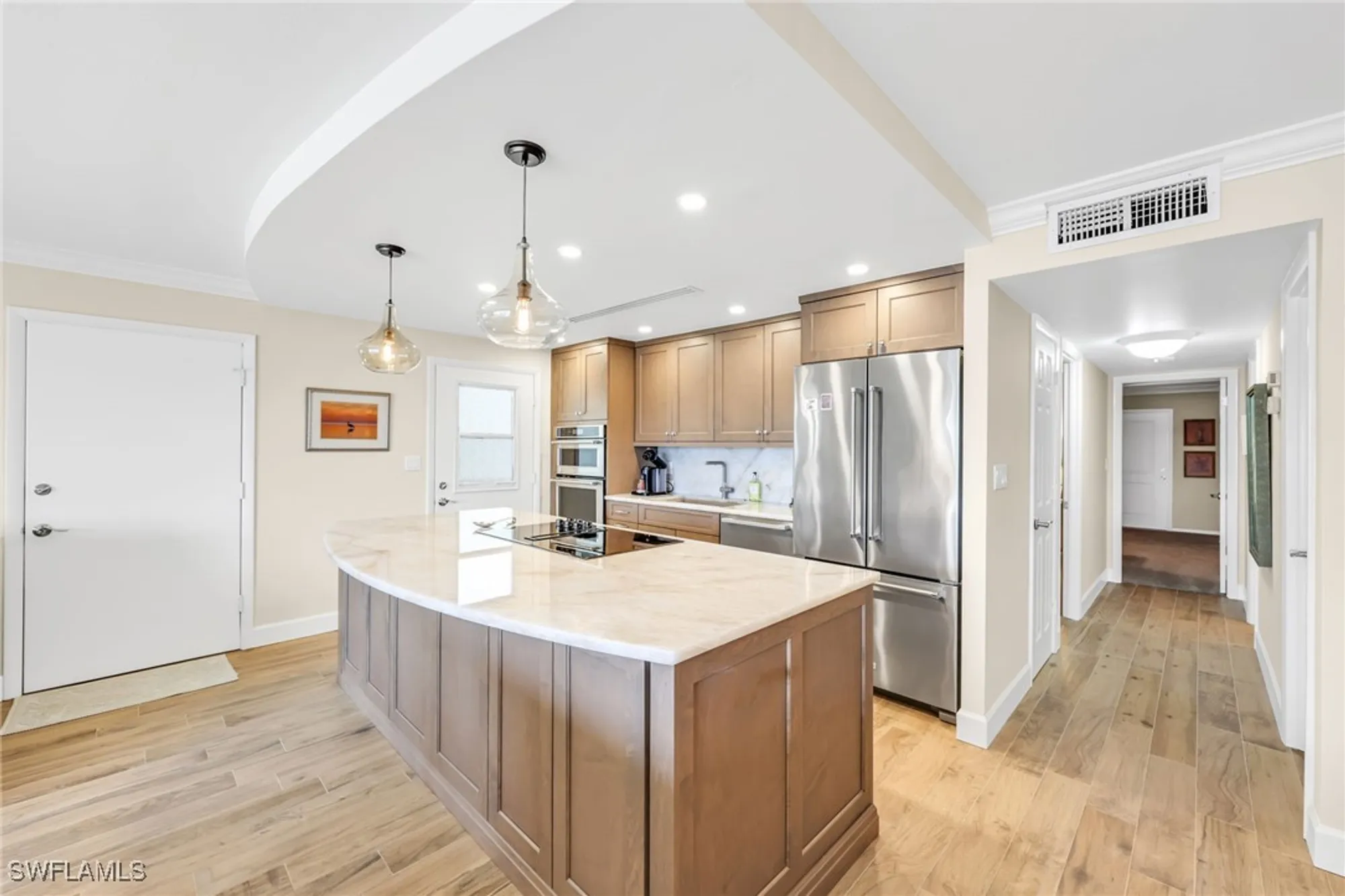 Property Slideshow image 12 of 30 | 222 harbour dr apt 310, Naples, FL, 34103