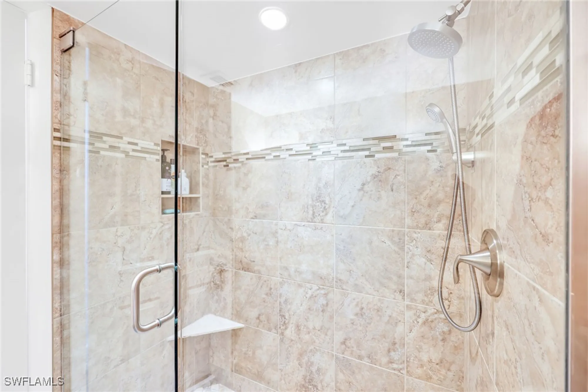 Property Slideshow image 23 of 30 | 222 harbour dr apt 310, Naples, FL, 34103