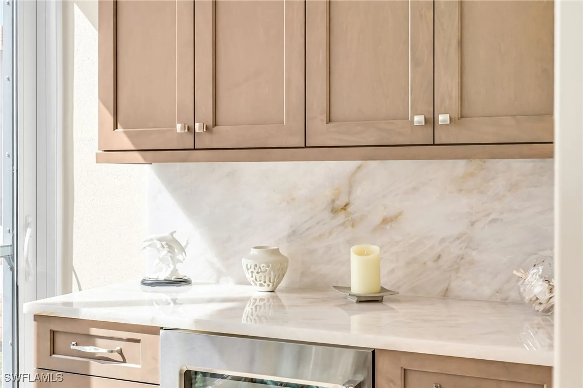 Property Slideshow image 6 of 30 | 222 harbour dr apt 310, Naples, FL, 34103