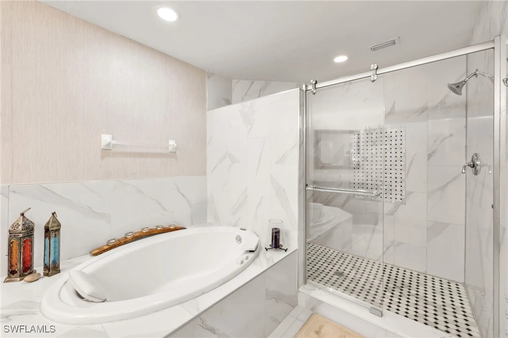 Property Slideshow image 19 of 50 | 3410 tralee ct apt 201, Bonita Springs, FL, 34134