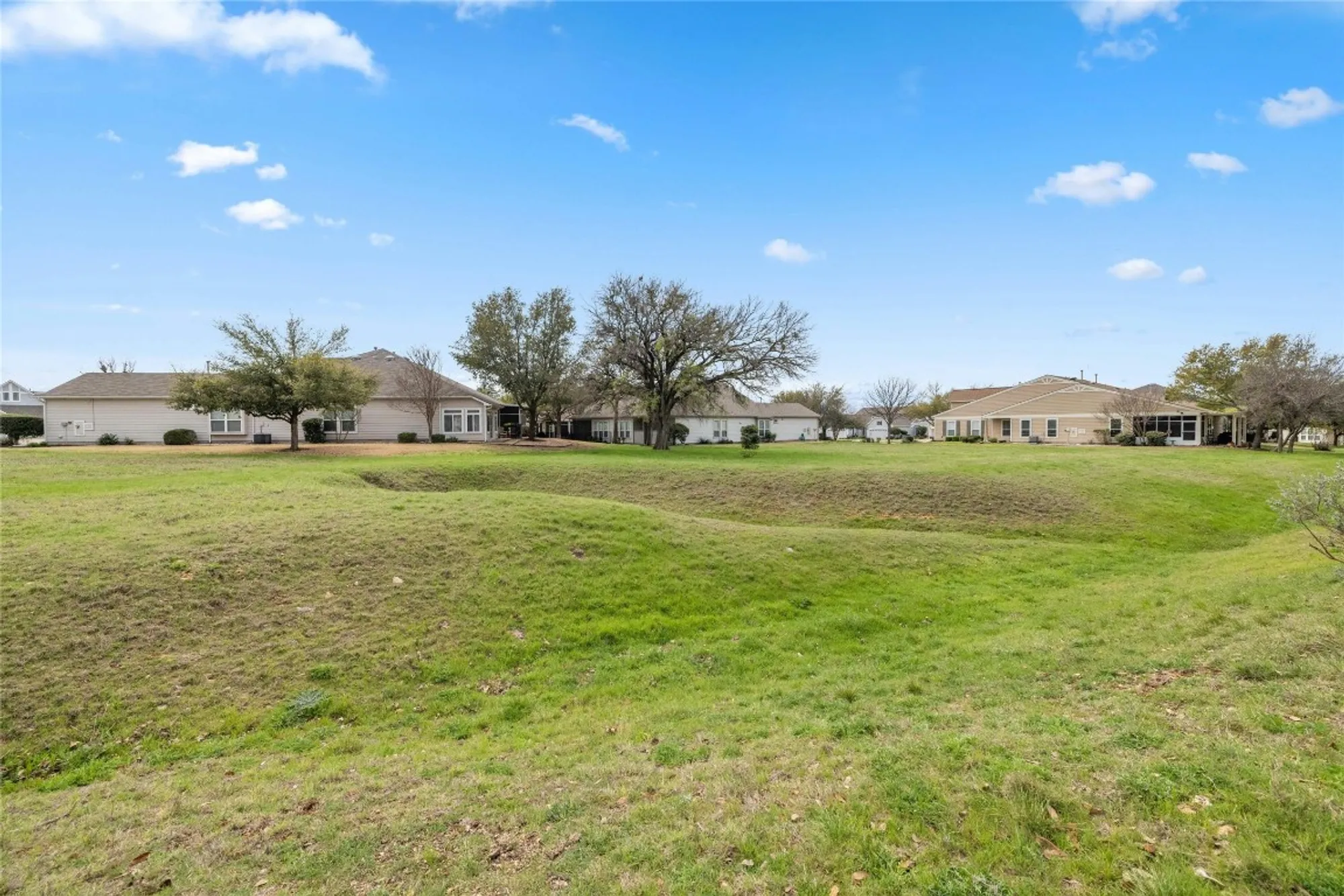 Property Slideshow image 17 of 25 | 238 bonham loop, Georgetown, TX, 78633