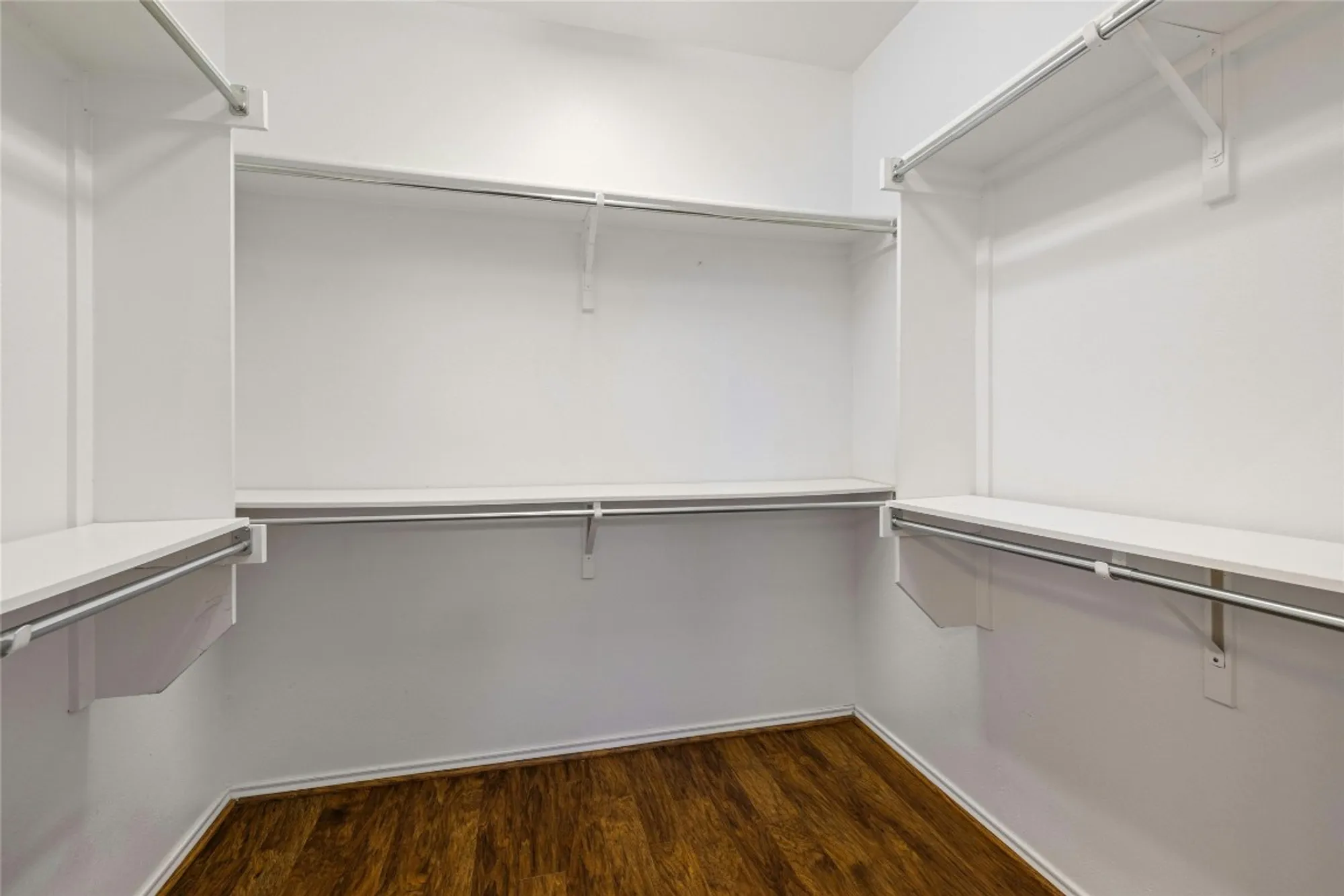 Property Slideshow image 11 of 25 | 238 bonham loop, Georgetown, TX, 78633