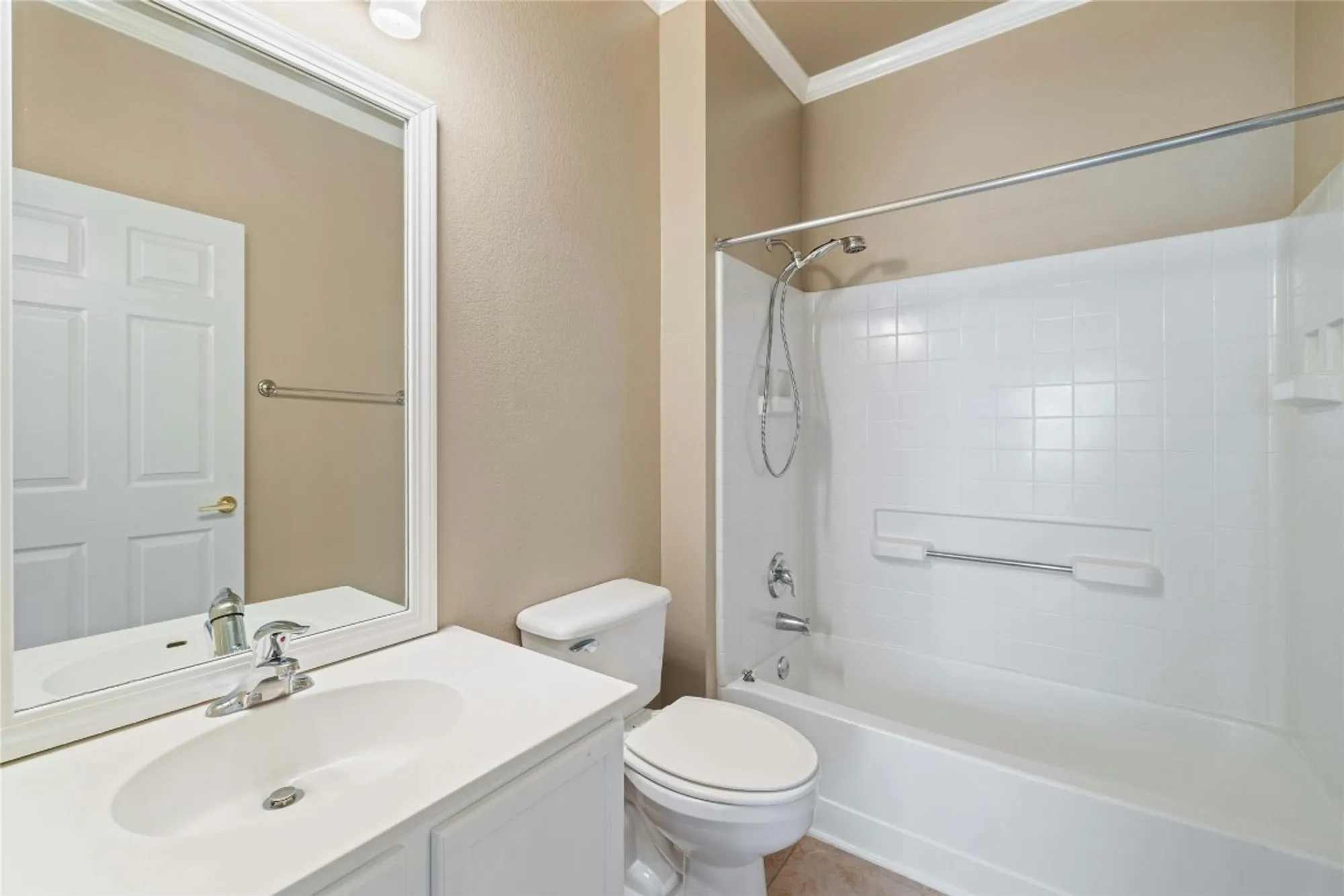 Property Slideshow image 13 of 25 | 238 bonham loop, Georgetown, TX, 78633