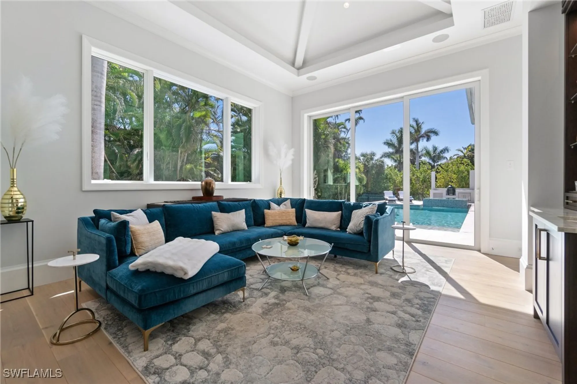 Property Slideshow image 23 of 50 | 3290 crayton rd, Naples, FL, 34103