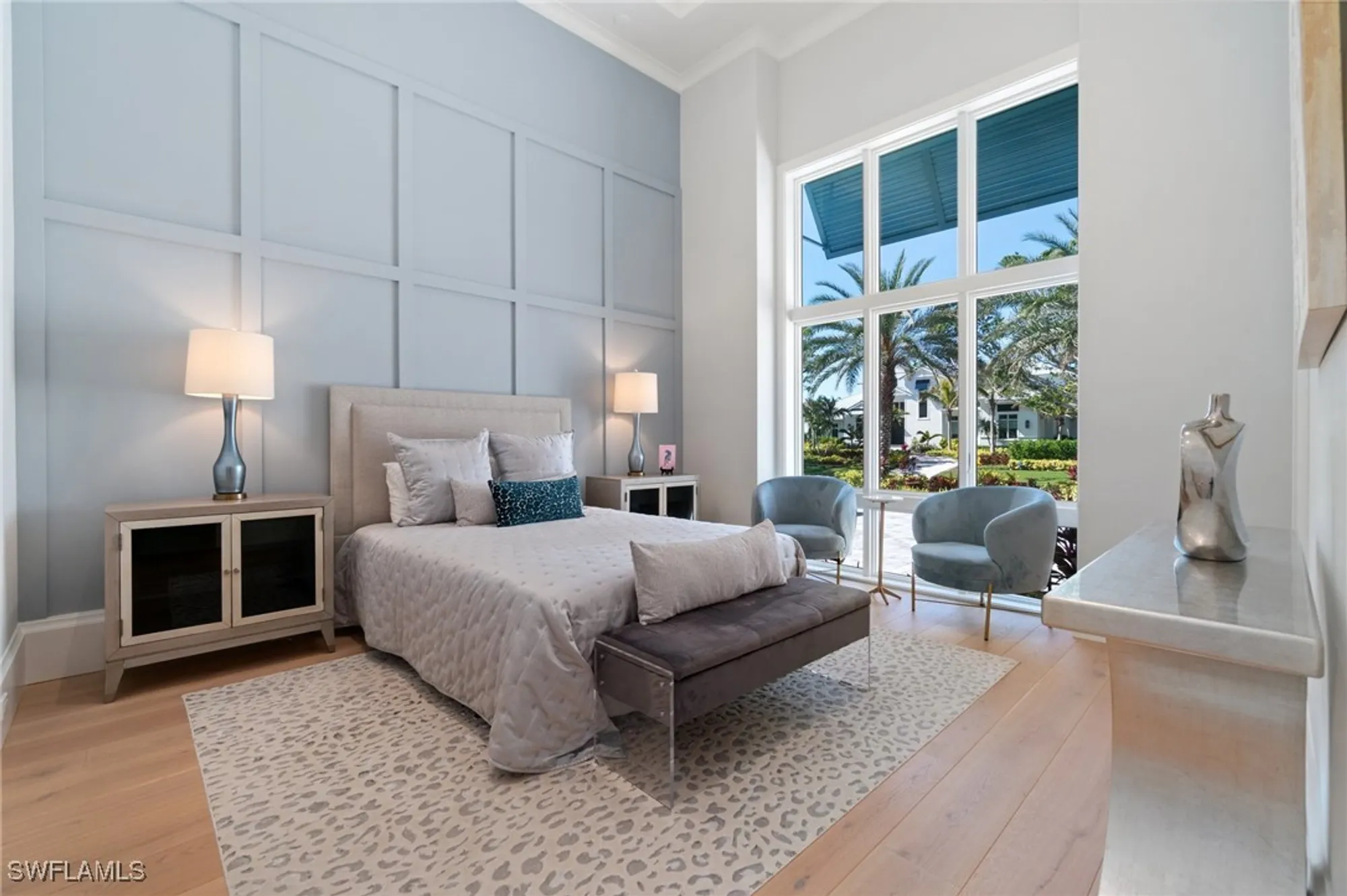 Property Slideshow image 32 of 50 | 3290 crayton rd, Naples, FL, 34103