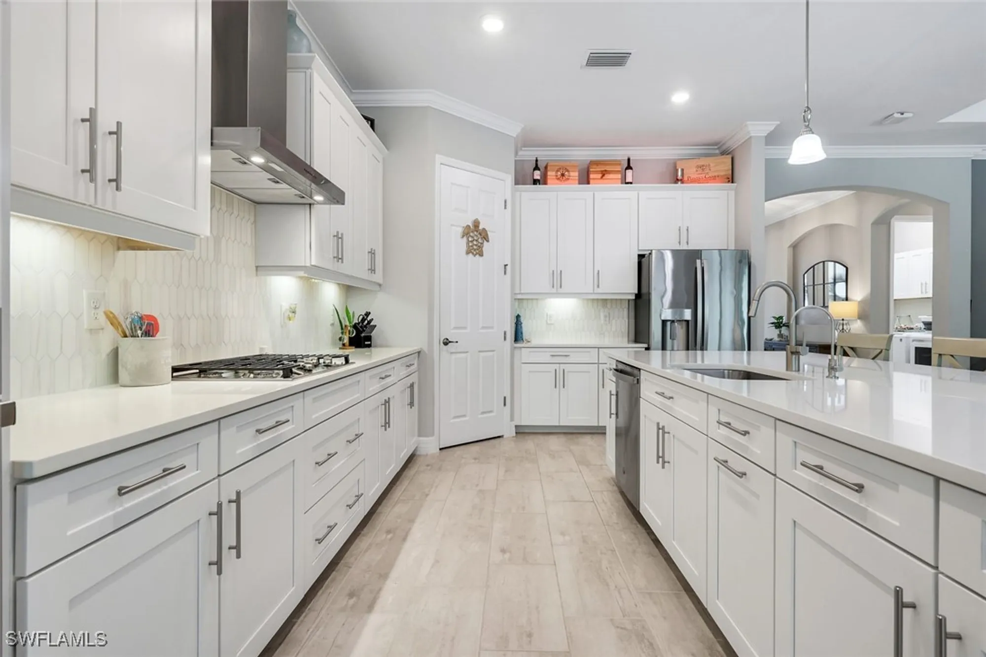 Property Slideshow image 16 of 50 | 14841 blue bay cir, Fort Myers, FL, 33913