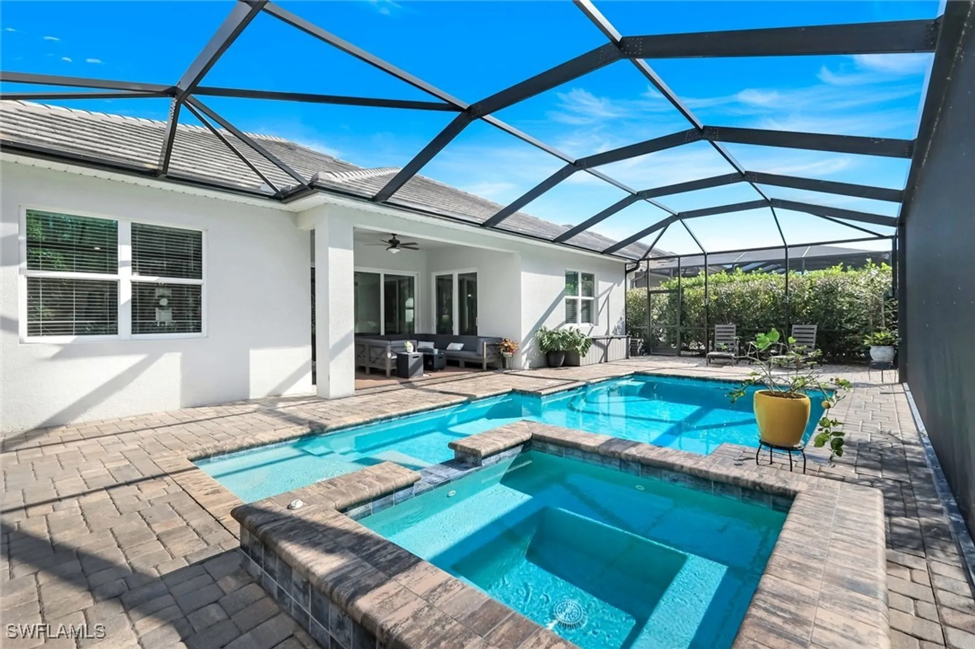 Property Slideshow image 33 of 50 | 14841 blue bay cir, Fort Myers, FL, 33913