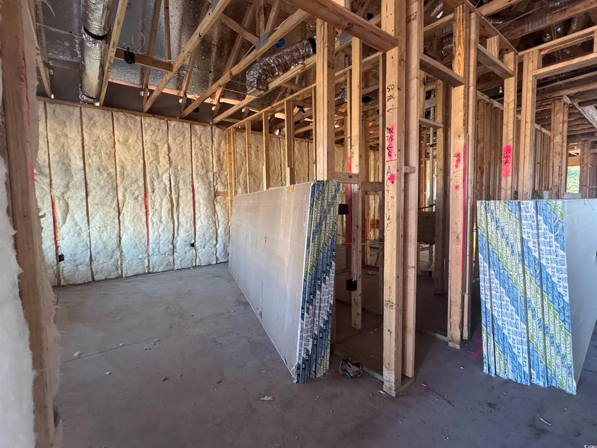 Property Slideshow image 5 of 28 | 1609 crested iris way, North Myrtle Beach, SC, 29582