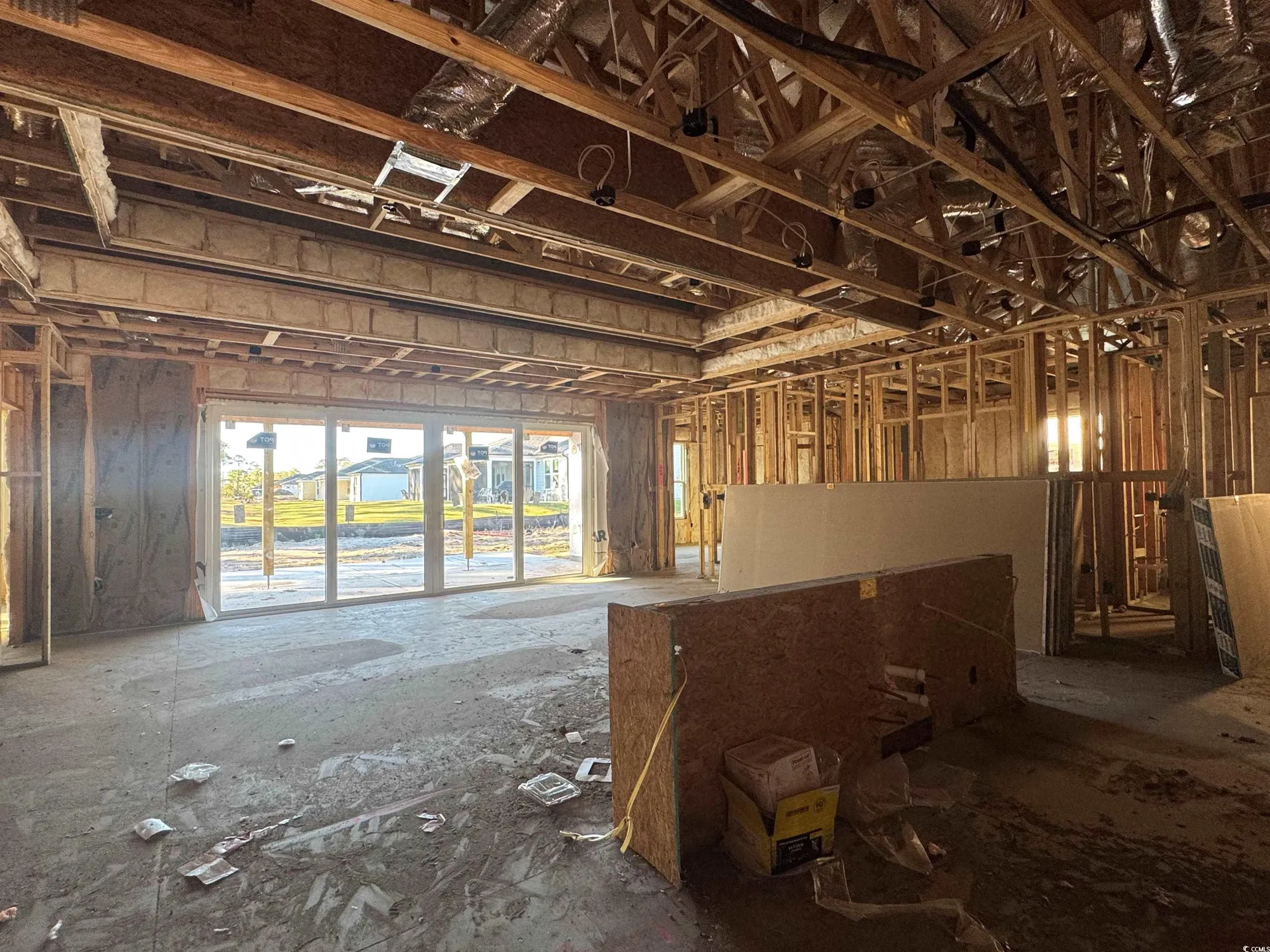 Property Slideshow image 7 of 28 | 1609 crested iris way, North Myrtle Beach, SC, 29582