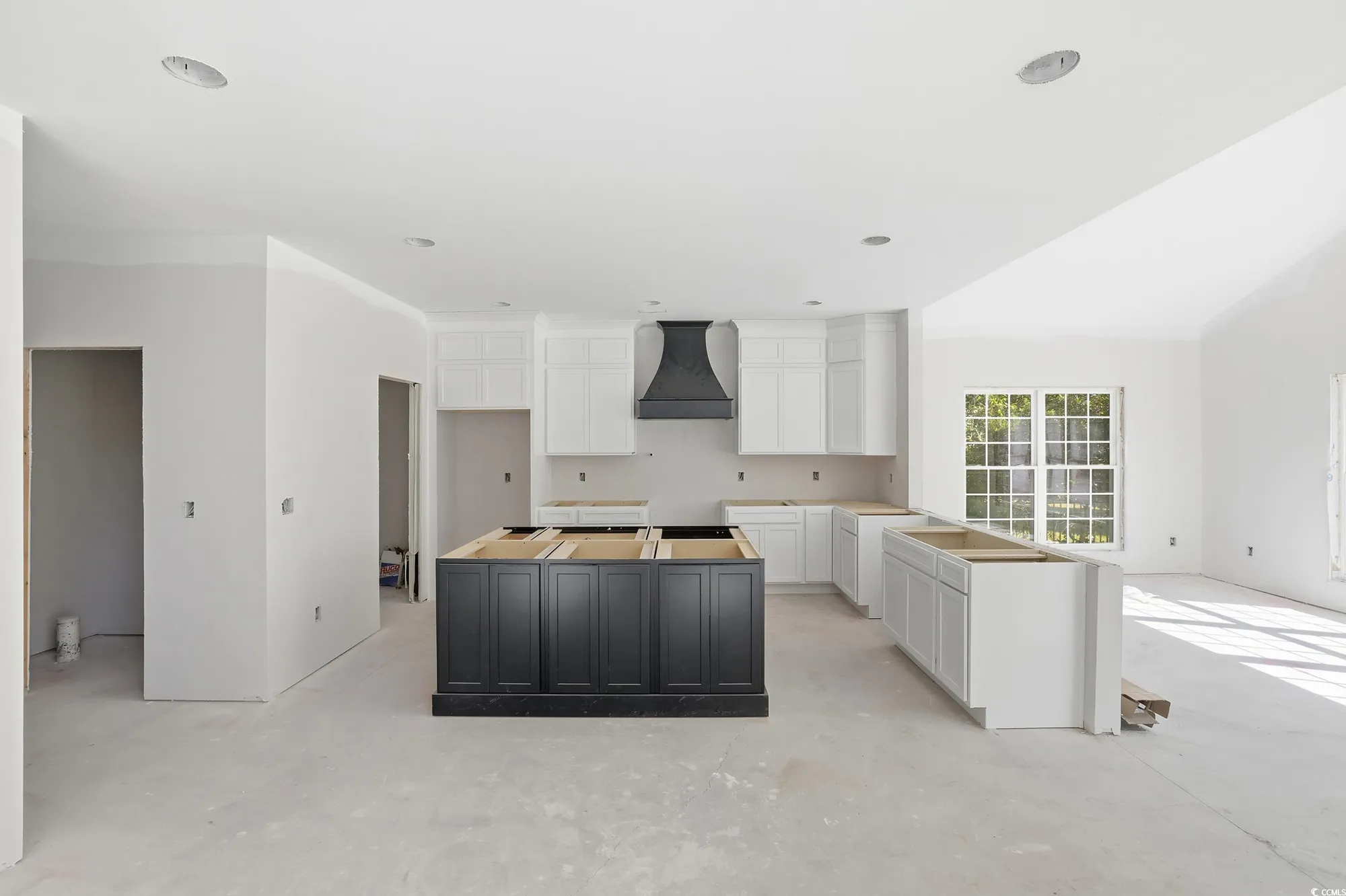 Property Slideshow image 10 of 25 | 1089 brentford pl, Myrtle Beach, SC, 29579