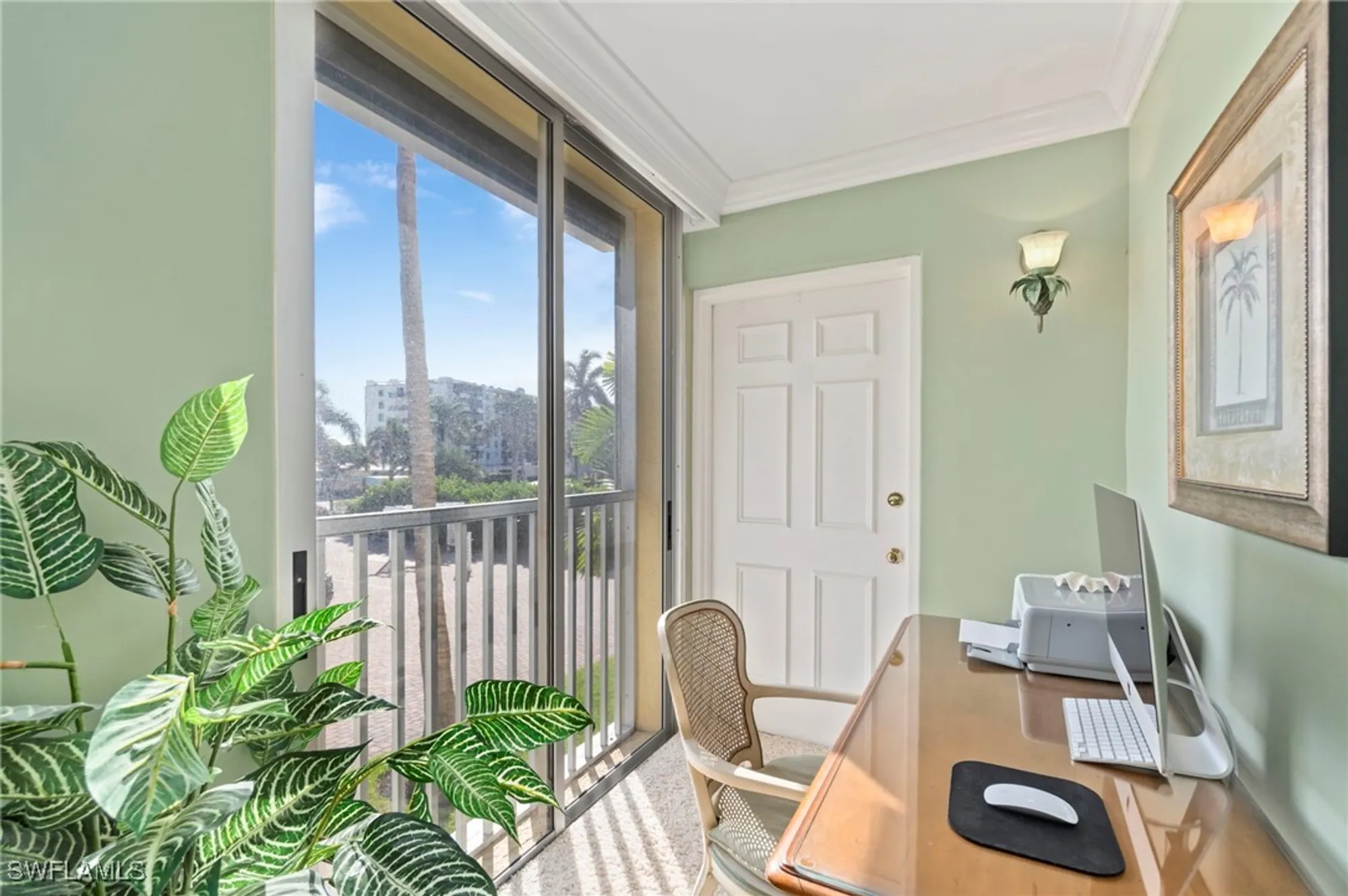 Property Slideshow image 21 of 49 | 3483 gulf shore blvd 105, Naples, FL, 34103