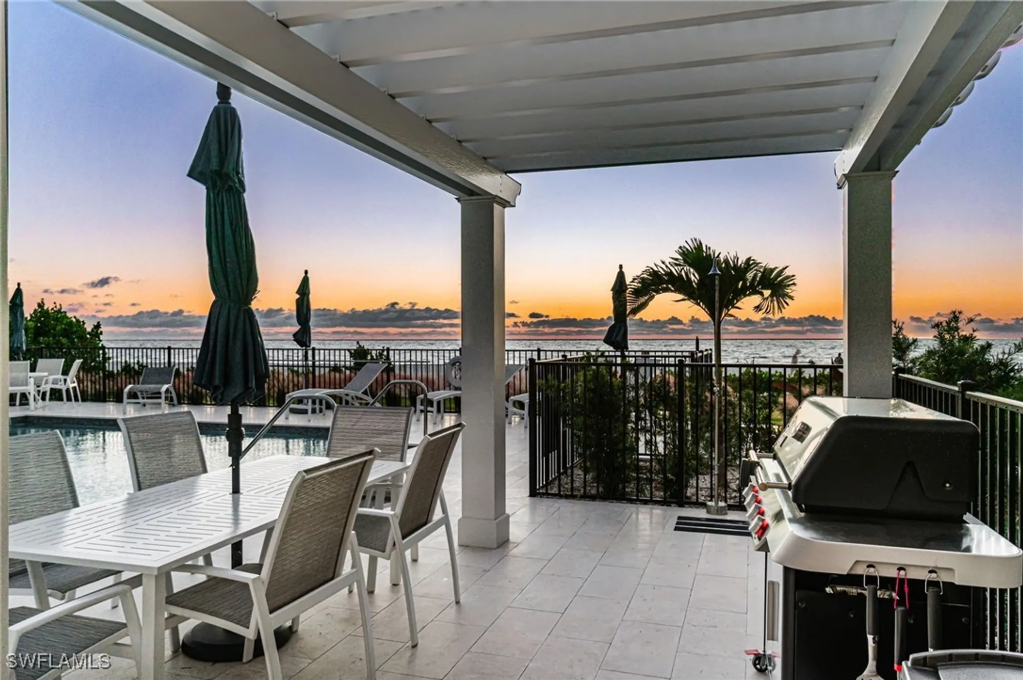Property Slideshow image 31 of 49 | 3483 gulf shore blvd 105, Naples, FL, 34103