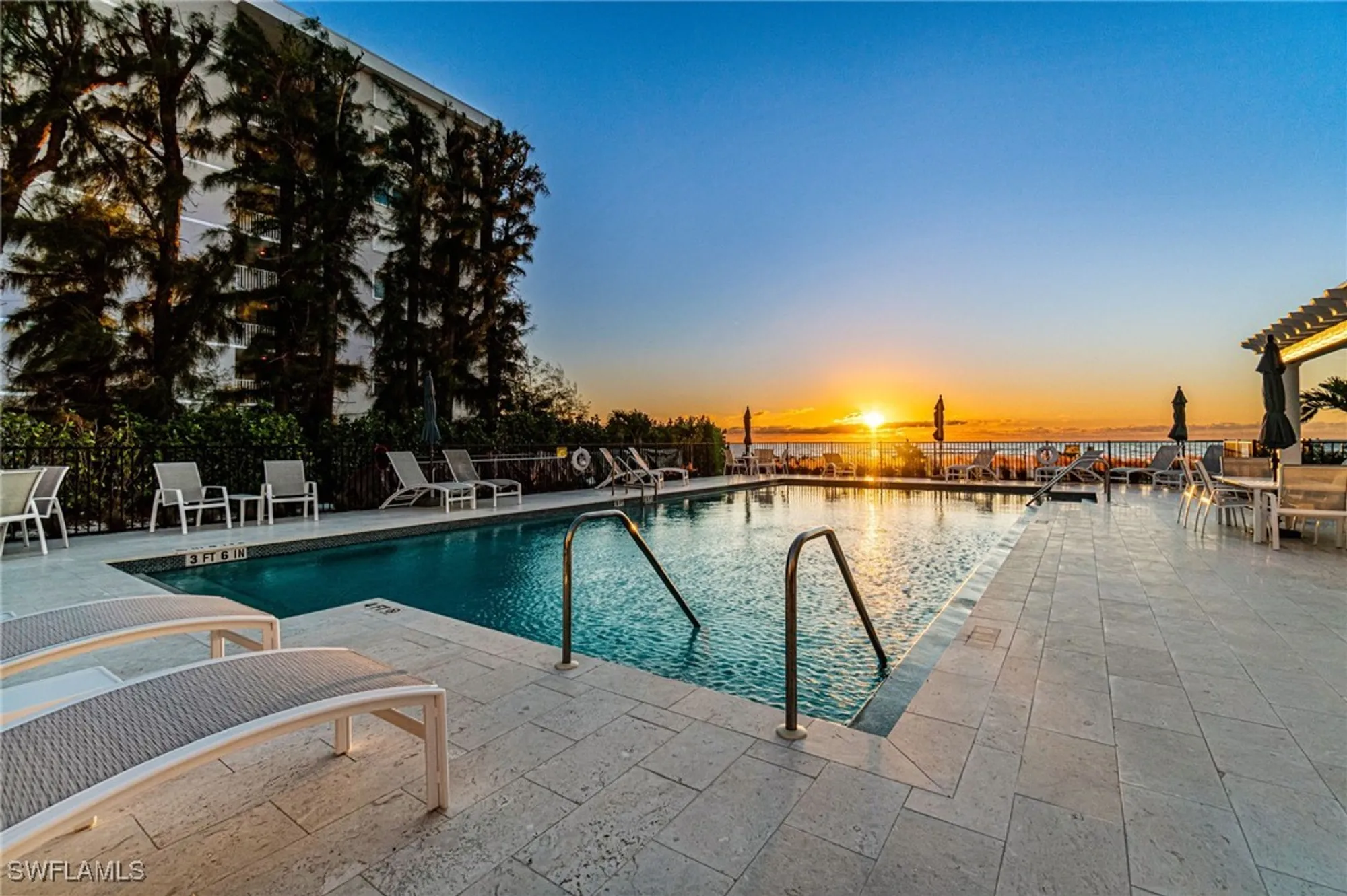 Property Slideshow image 33 of 49 | 3483 gulf shore blvd 105, Naples, FL, 34103