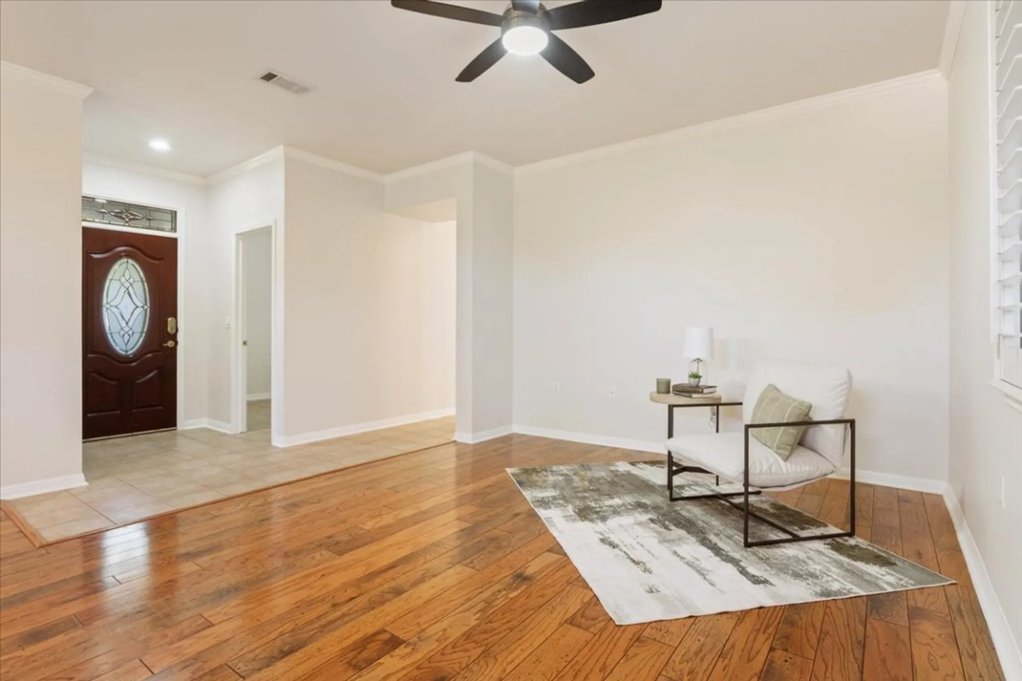 Property Slideshow image 10 of 36 | 107 rain lily ln, Georgetown, TX, 78633