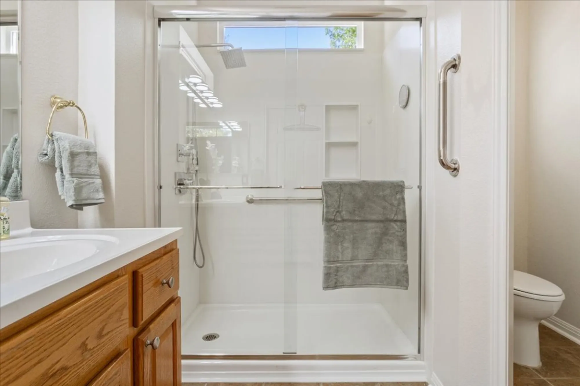 Property Slideshow image 27 of 36 | 107 rain lily ln, Georgetown, TX, 78633