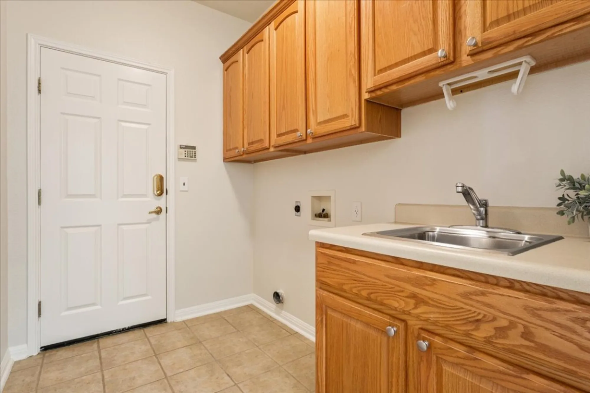 Property Slideshow image 31 of 36 | 107 rain lily ln, Georgetown, TX, 78633