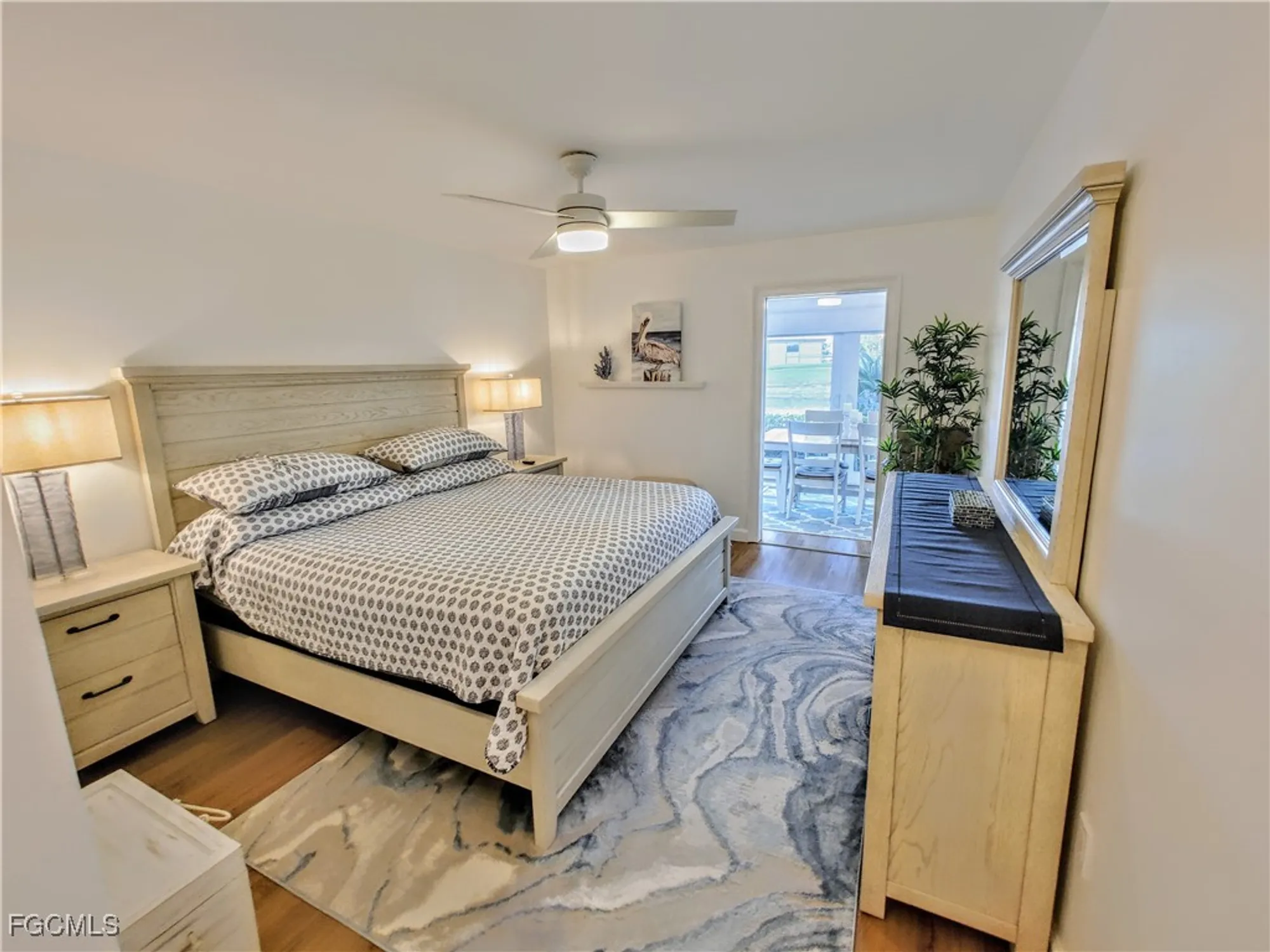 Property Slideshow image 16 of 39 | 5830 trailwinds dr 813, Fort Myers, FL, 33907