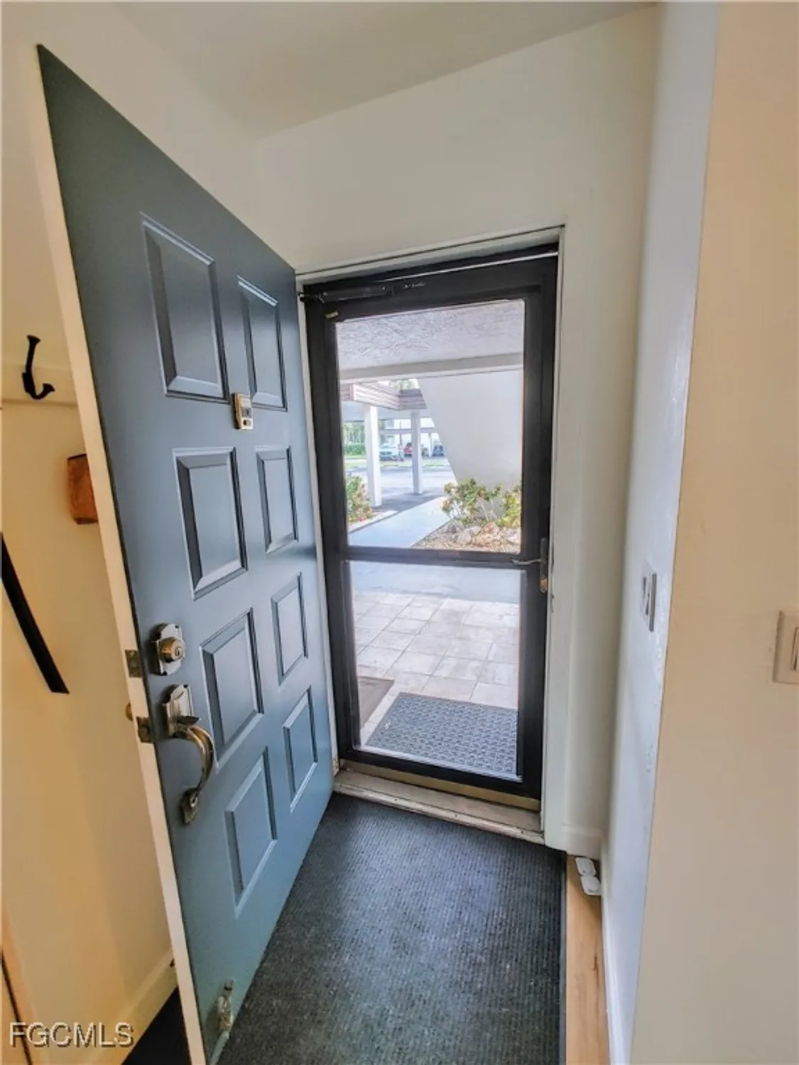 Property Slideshow image 25 of 39 | 5830 trailwinds dr 813, Fort Myers, FL, 33907