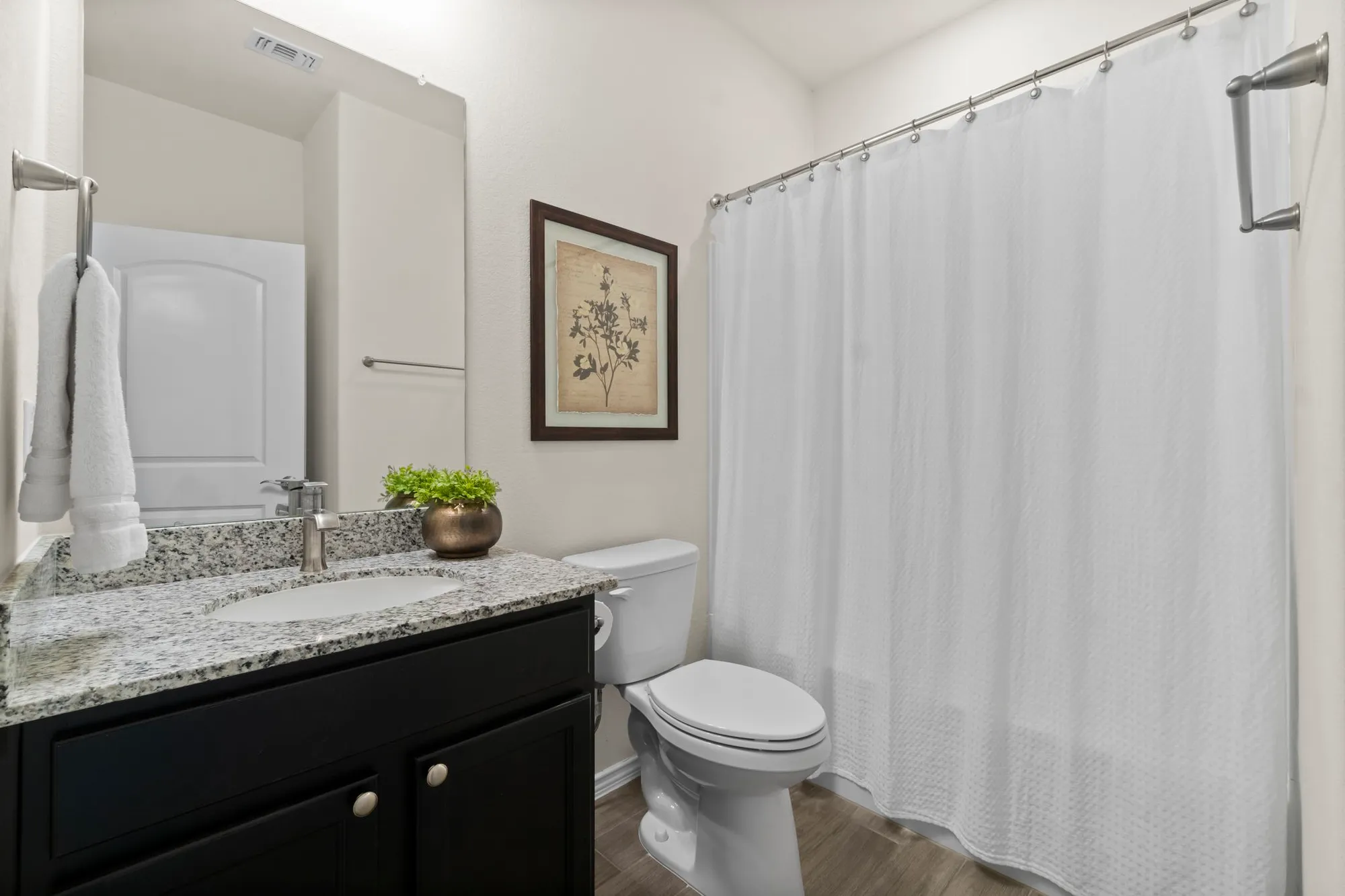 Property Slideshow image 22 of 42 | 242 flaxen chestnut, Spring, TX, 77382