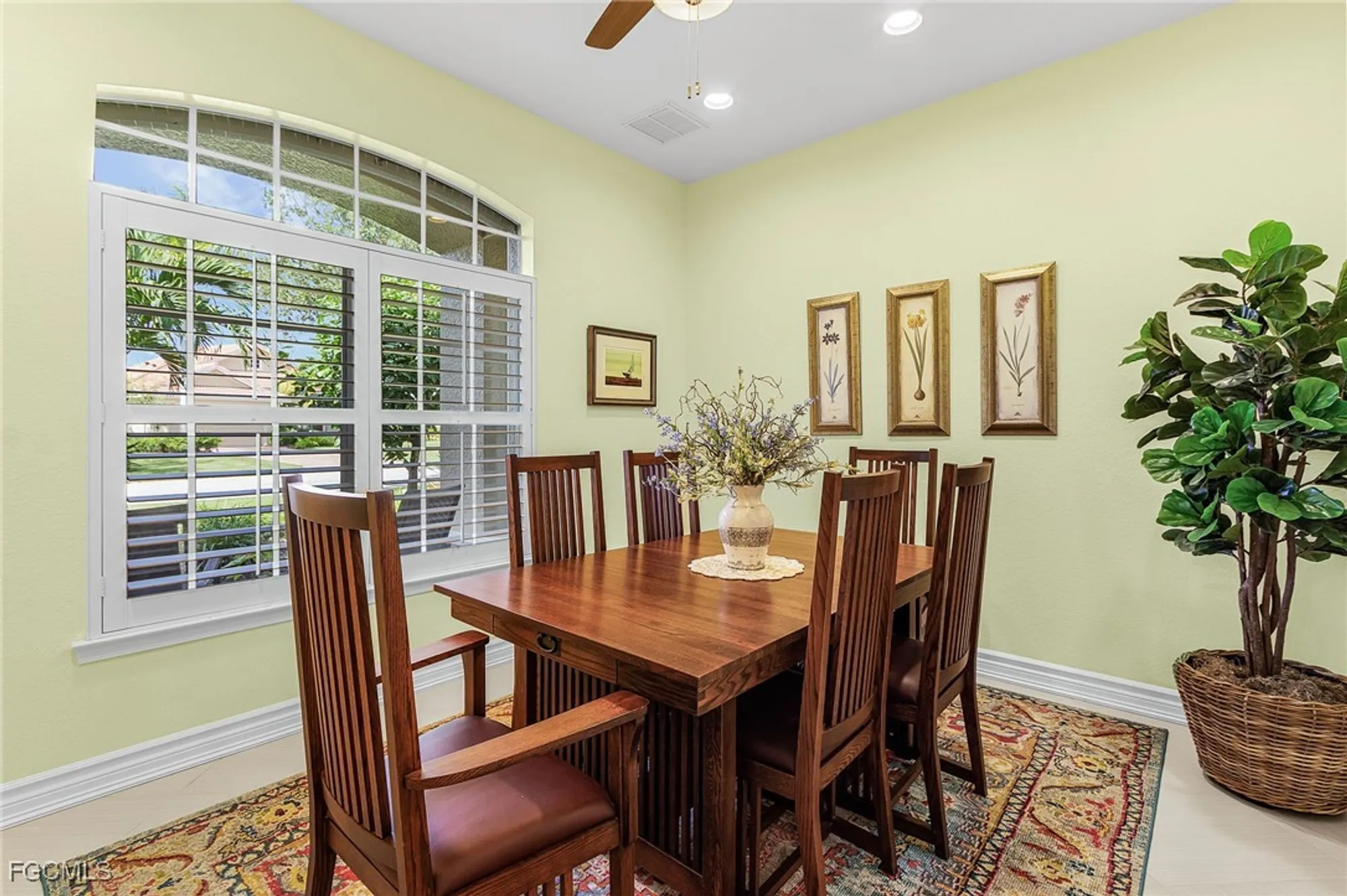Property Slideshow image 12 of 44 | 3280 shady bnd, Fort Myers, FL, 33905