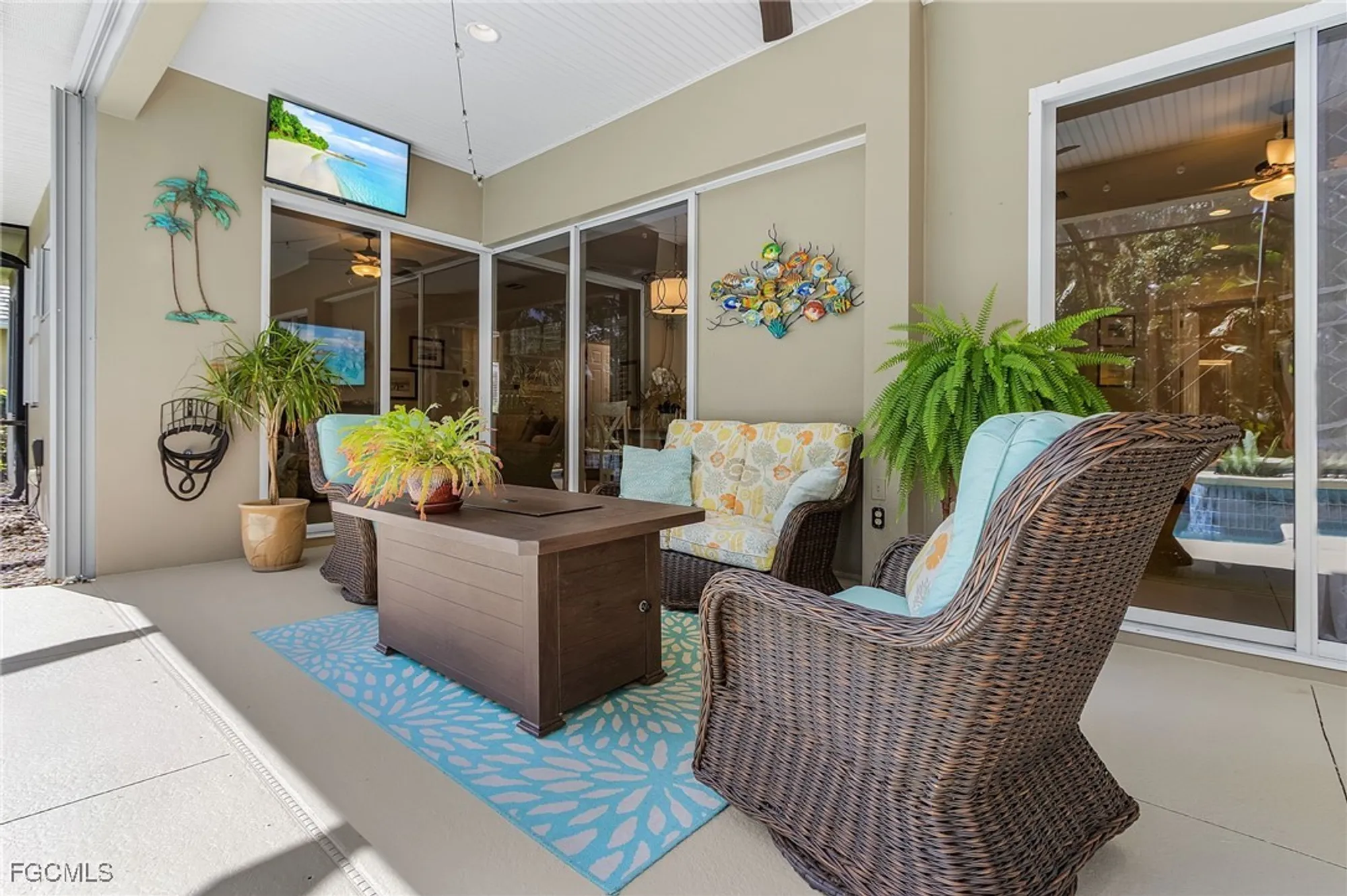 Property Slideshow image 21 of 44 | 3280 shady bnd, Fort Myers, FL, 33905