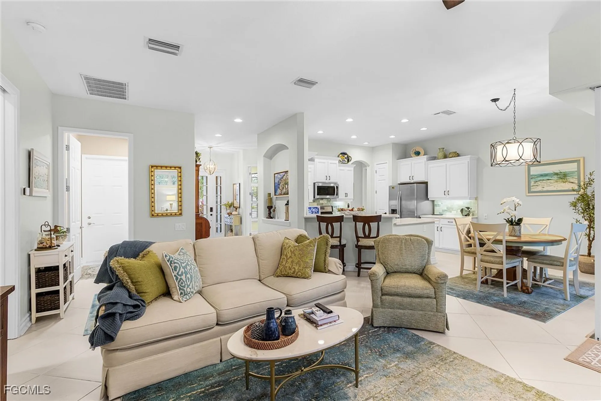 Property Slideshow image 6 of 44 | 3280 shady bnd, Fort Myers, FL, 33905