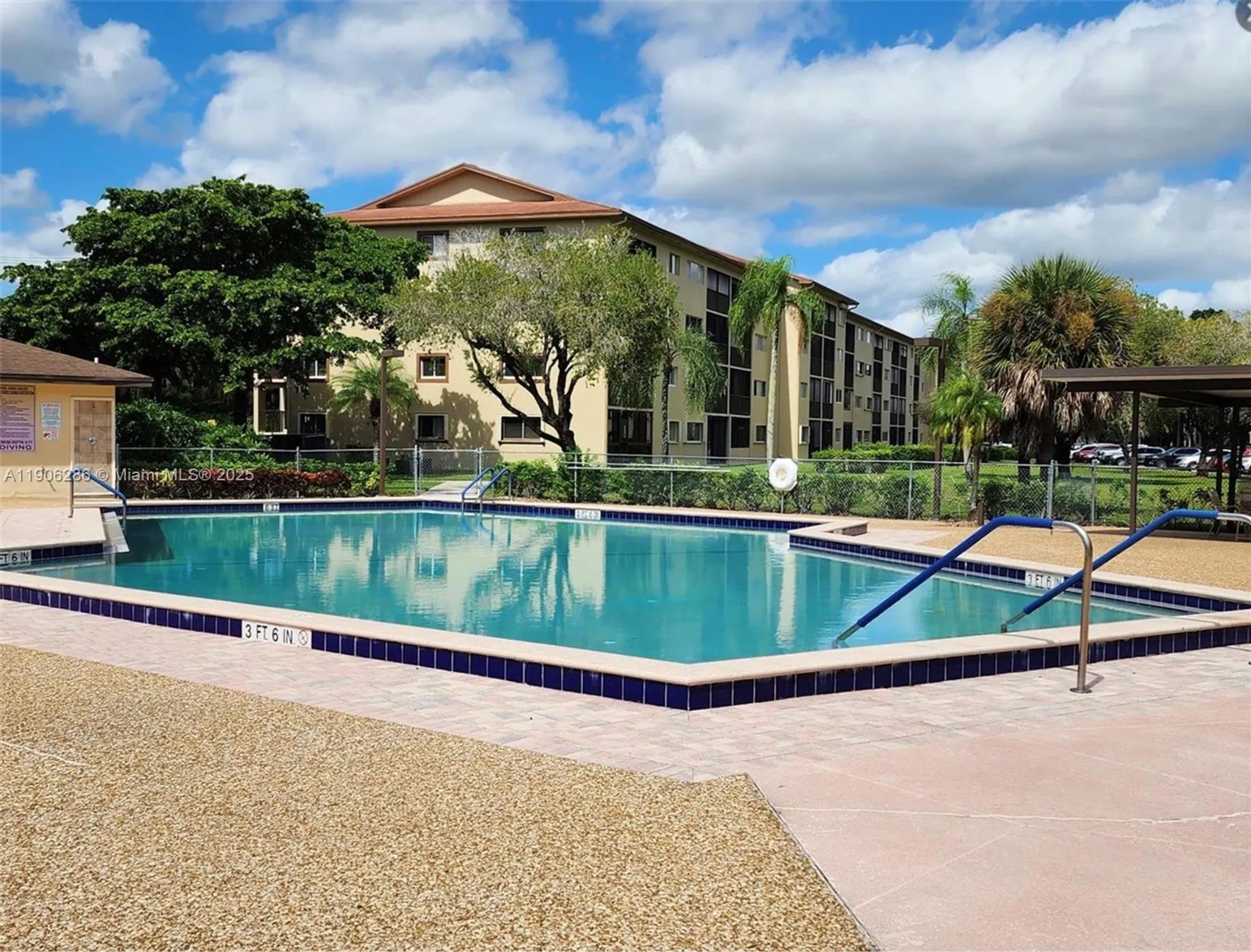 Property Slideshow image 19 of 23 | 801 sw 138th ave apt 310e, Pembroke Pines, FL, 33027