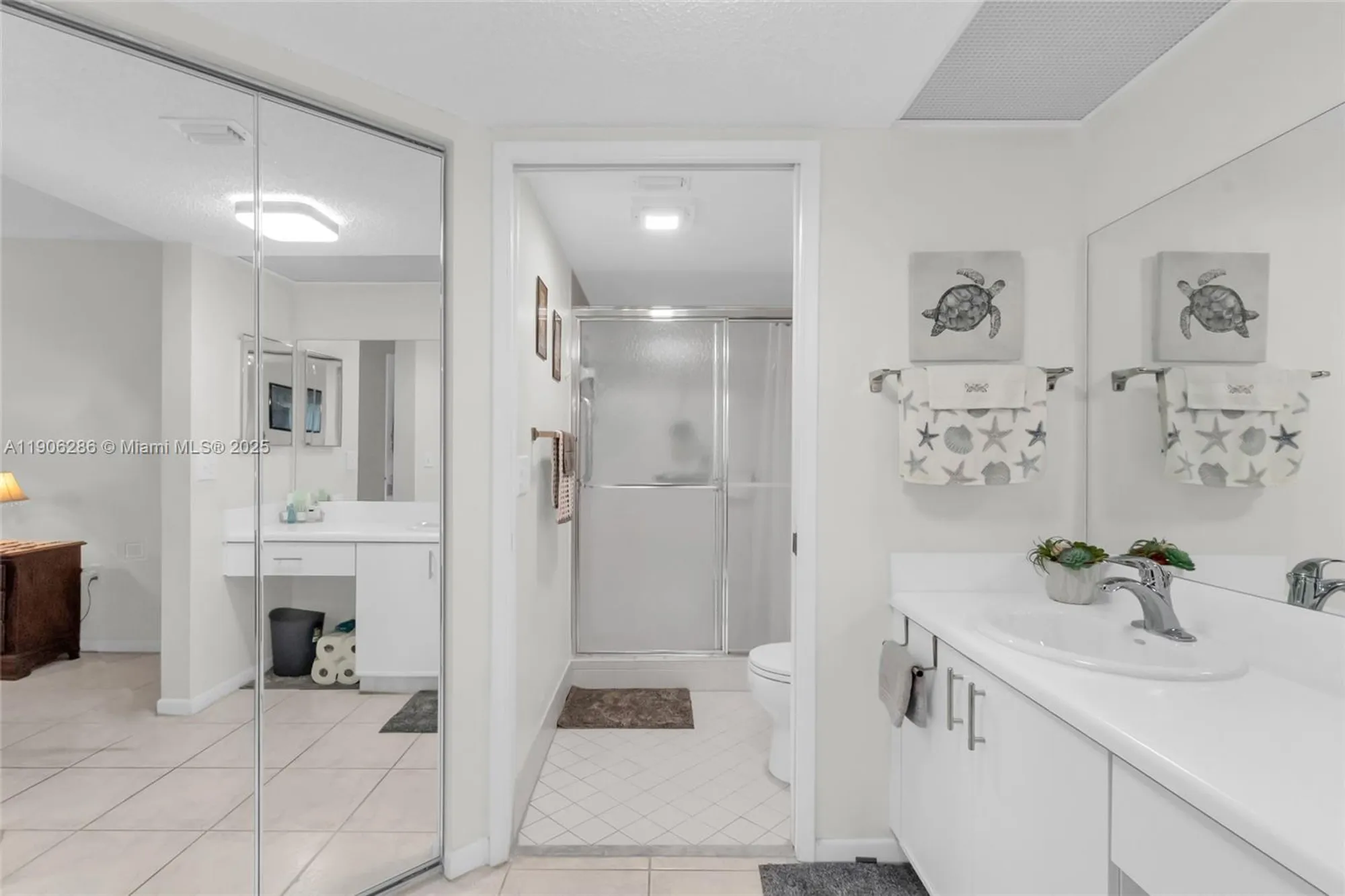 Property Slideshow image 11 of 23 | 801 sw 138th ave apt 310e, Pembroke Pines, FL, 33027