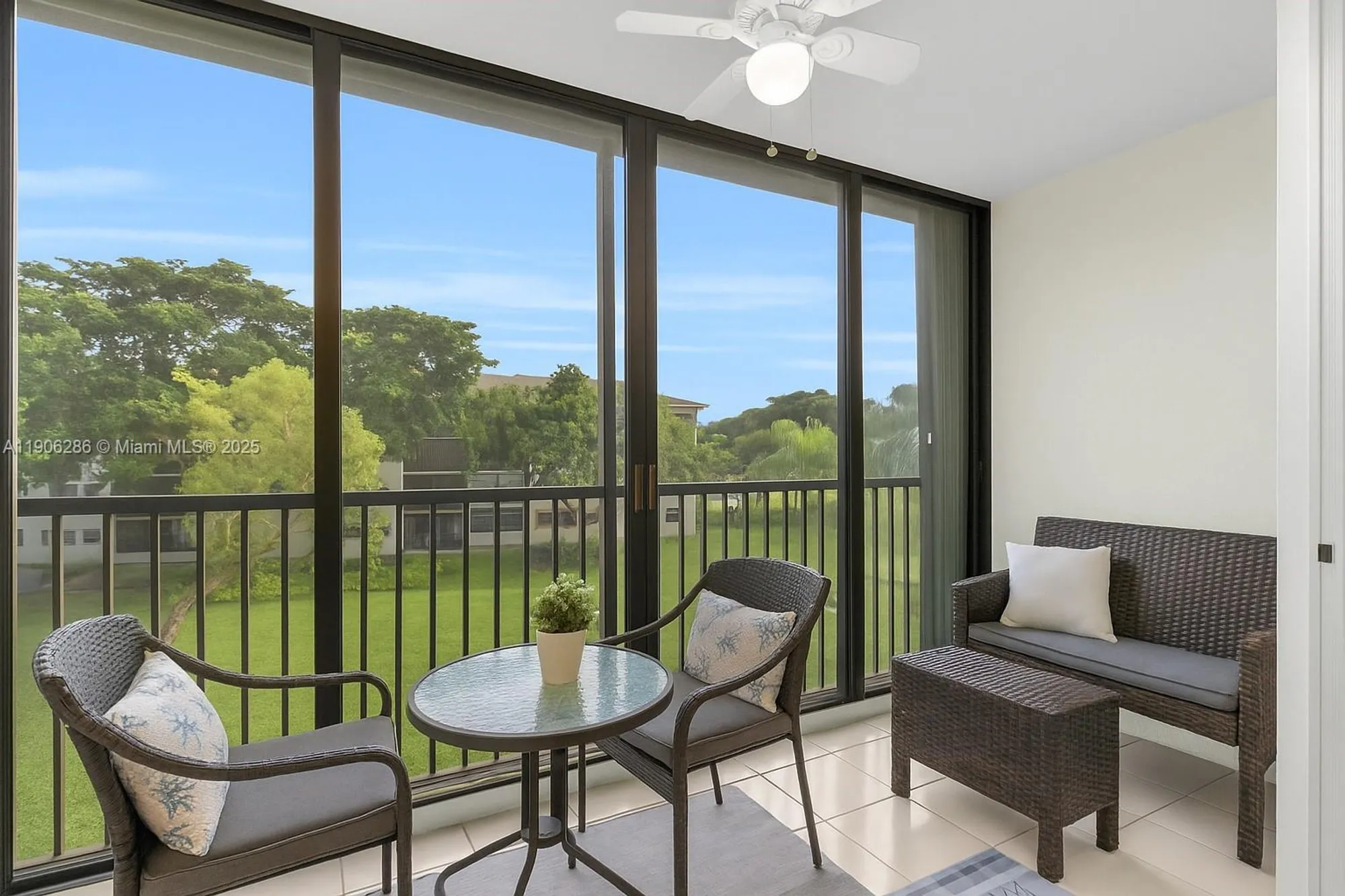 Property Slideshow image 6 of 23 | 801 sw 138th ave apt 310e, Pembroke Pines, FL, 33027