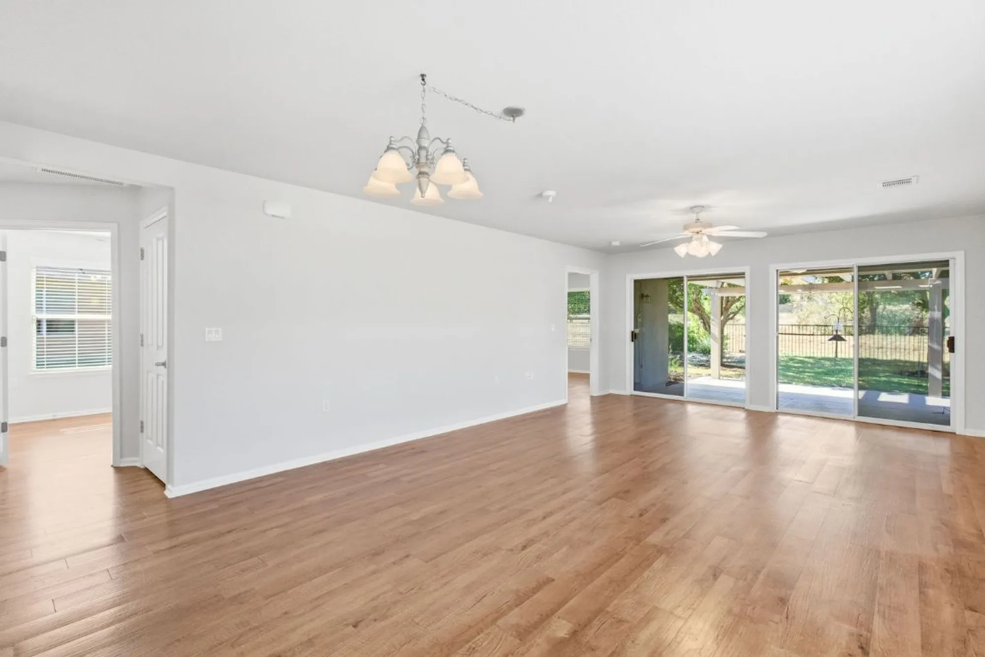 Property Slideshow image 1 of 24 | 537 salt creek ln, Georgetown, TX, 78633