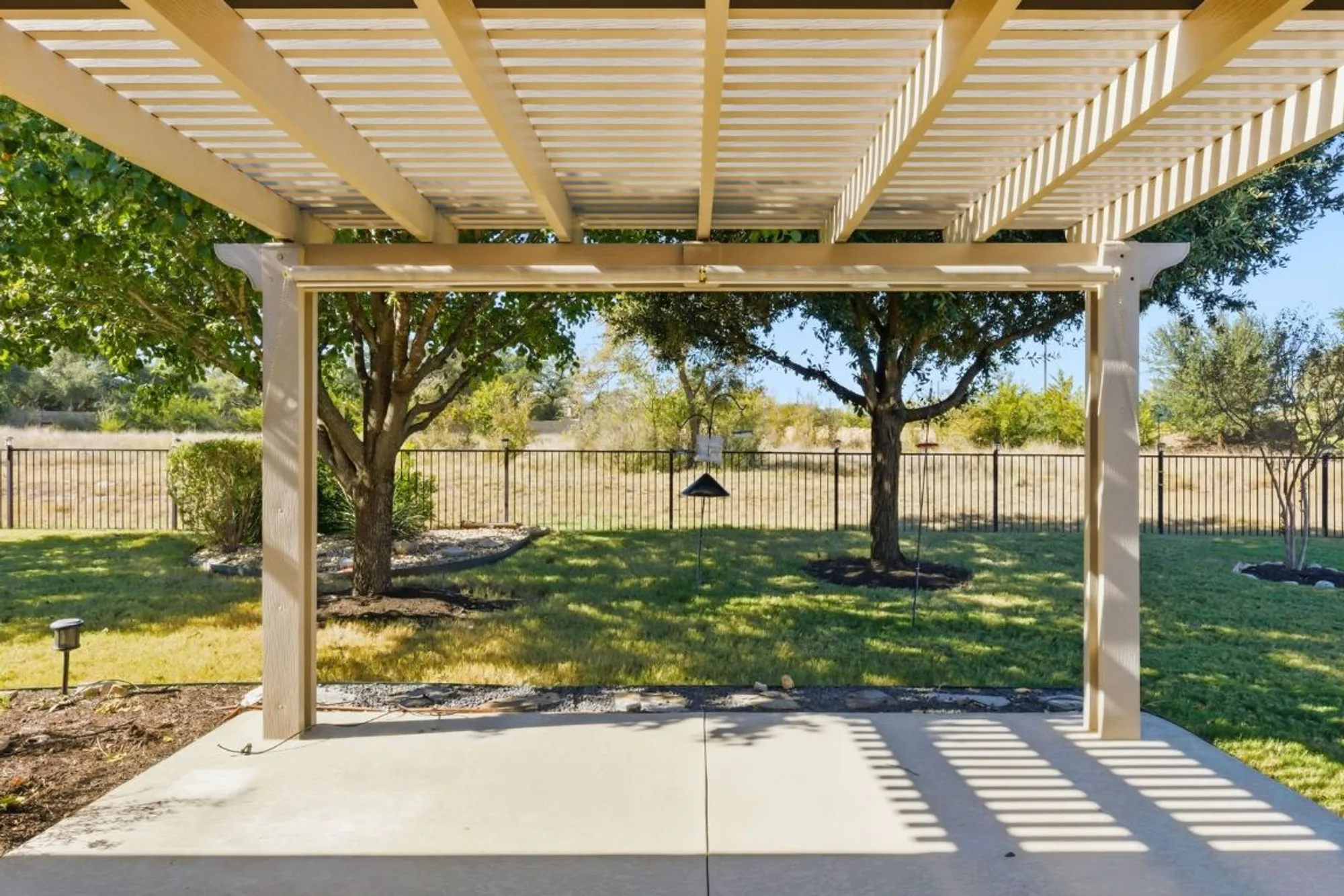 Property Slideshow image 3 of 24 | 537 salt creek ln, Georgetown, TX, 78633