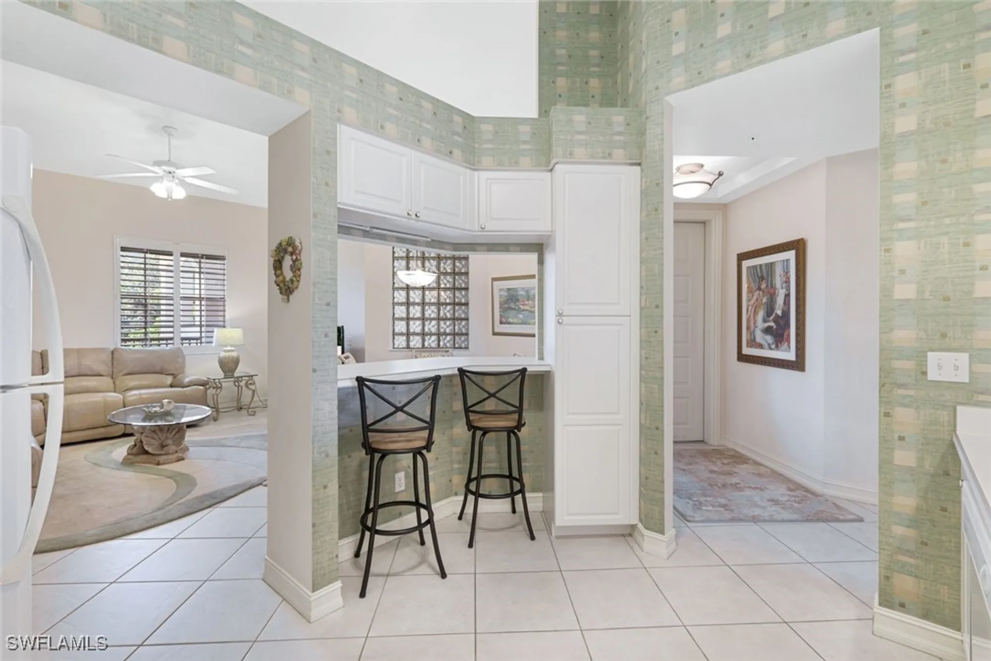 Property Slideshow image 15 of 50 | 795 bentwater cir 202, Naples, FL, 34108