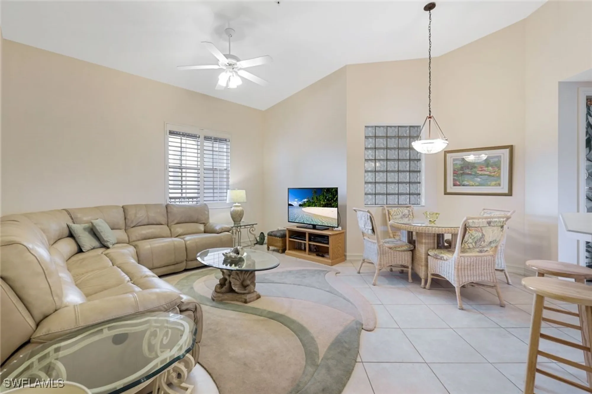 Property Slideshow image 10 of 50 | 795 bentwater cir 202, Naples, FL, 34108